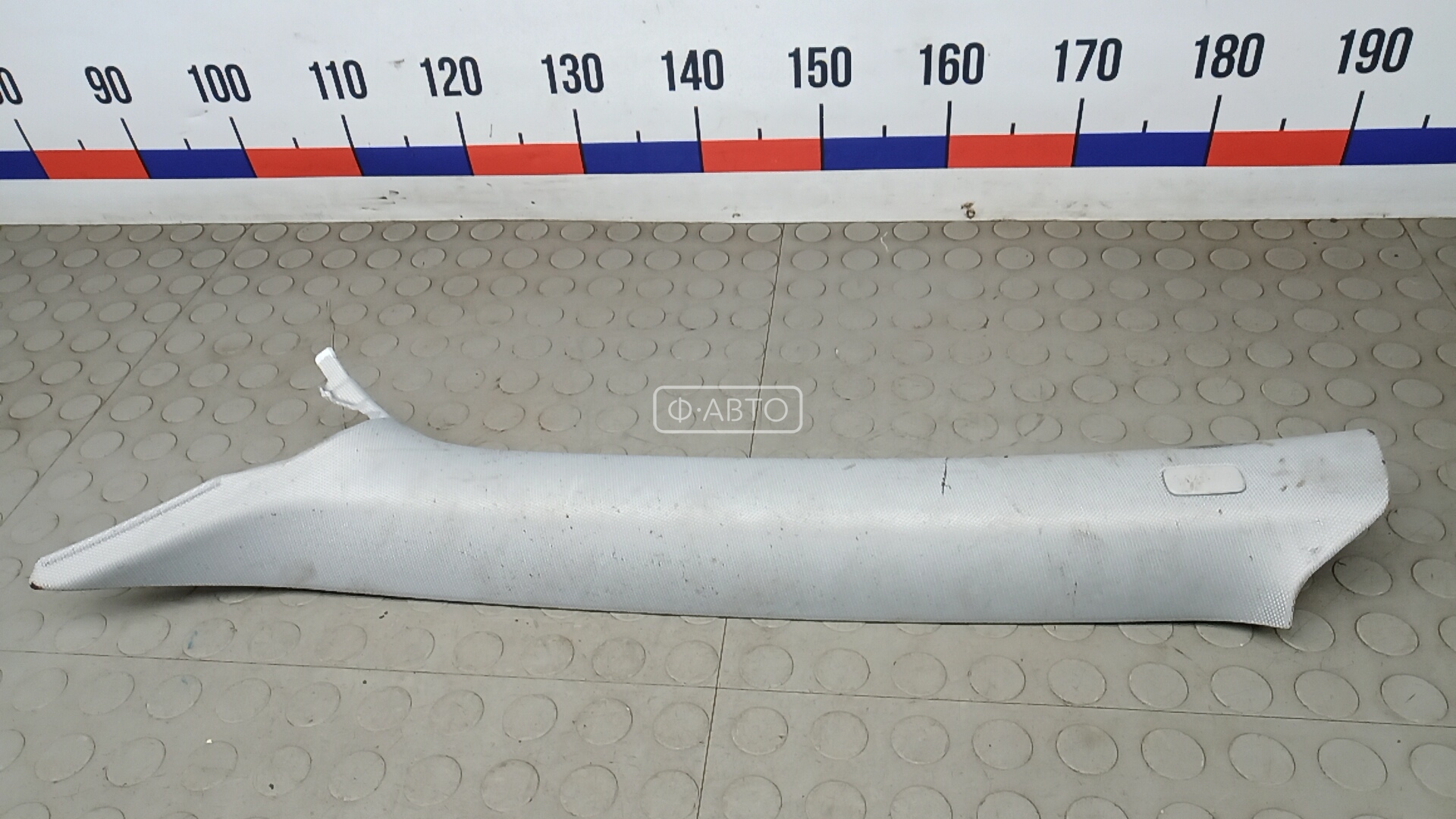 Обшивка стойки передняя левая