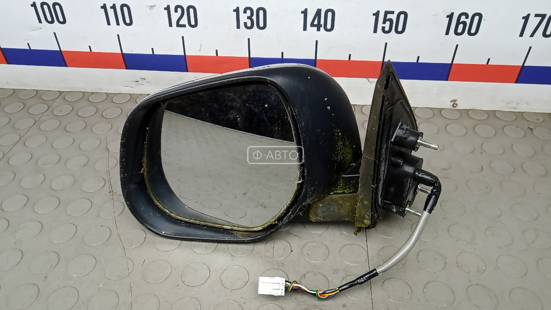 Зеркало наружное левое