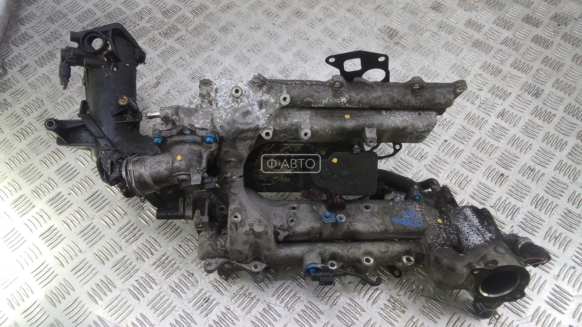 Впускной коллектор дизельный