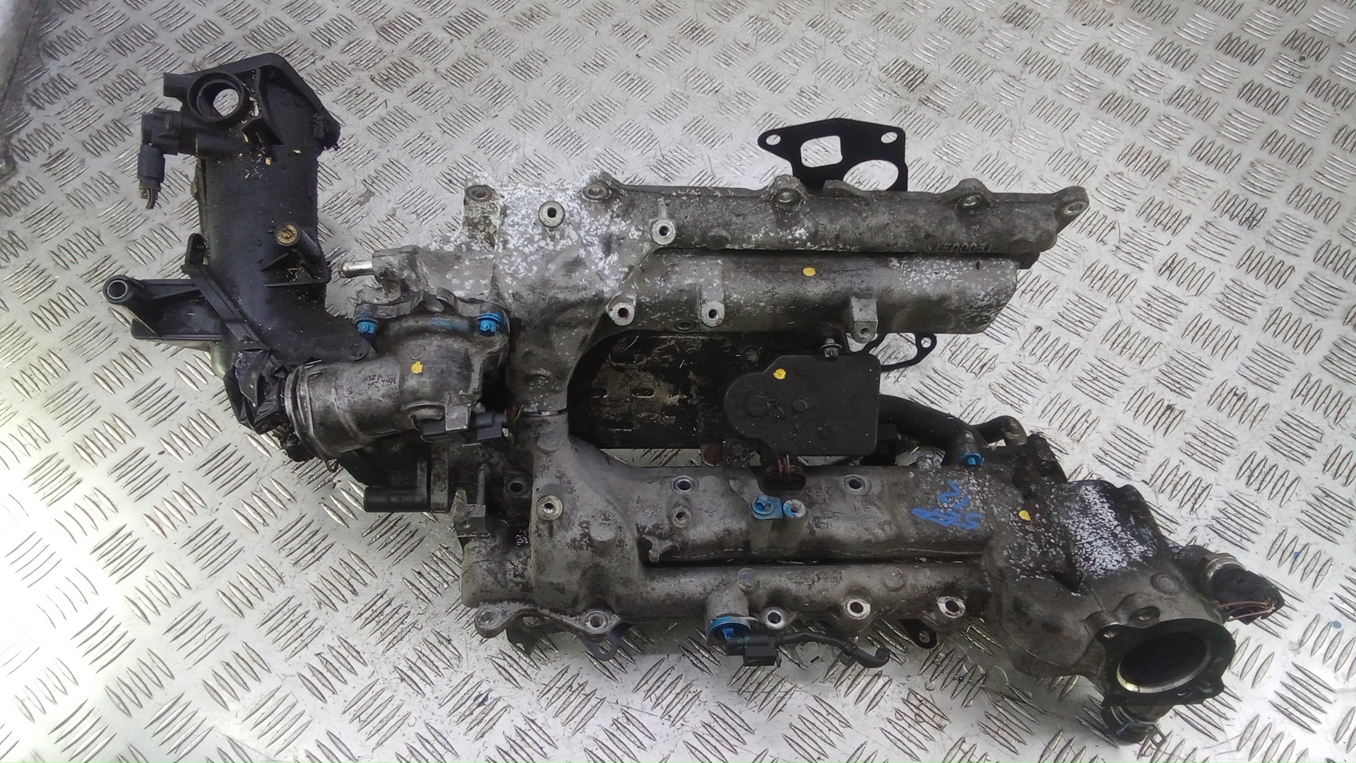 Впускной коллектор дизельный MERCEDES BENZ M-CLASS W164