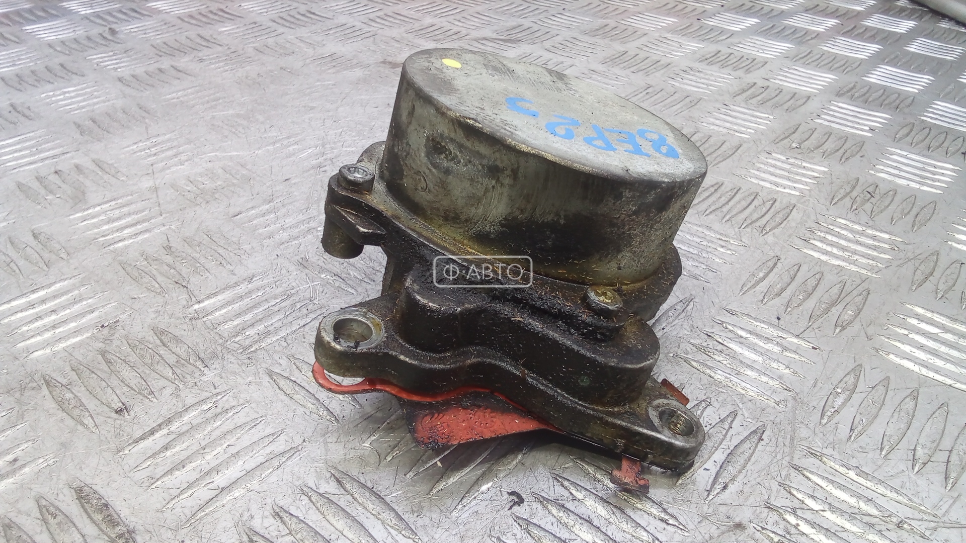 Насос вакуумный