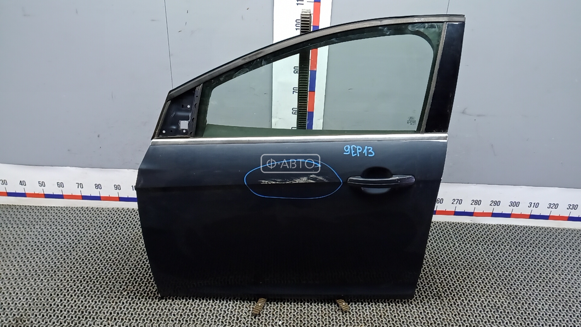 Дверь передняя левая