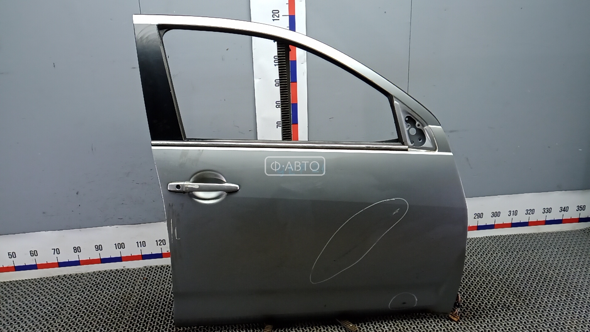 Дверь передняя правая