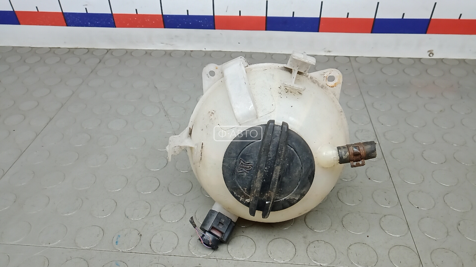 Бачок расширительный