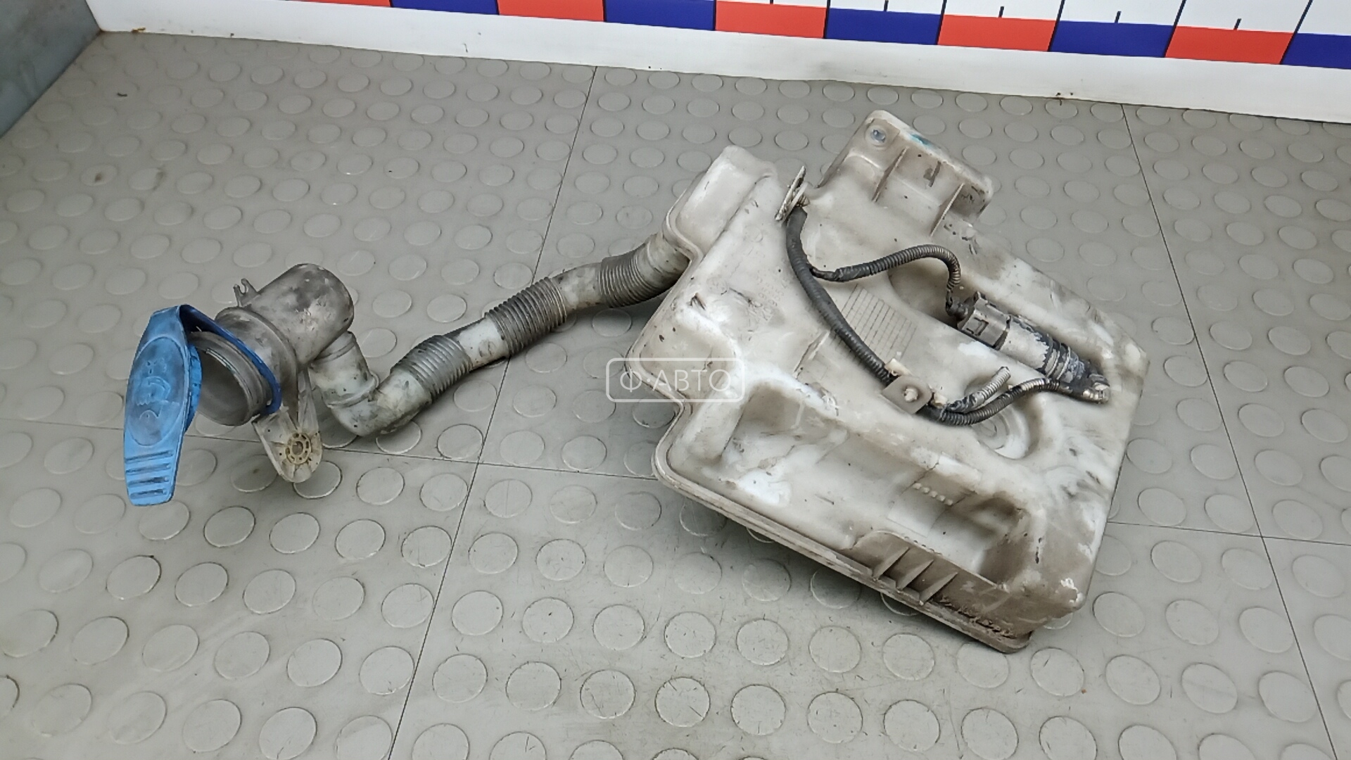 Бачок омывателя