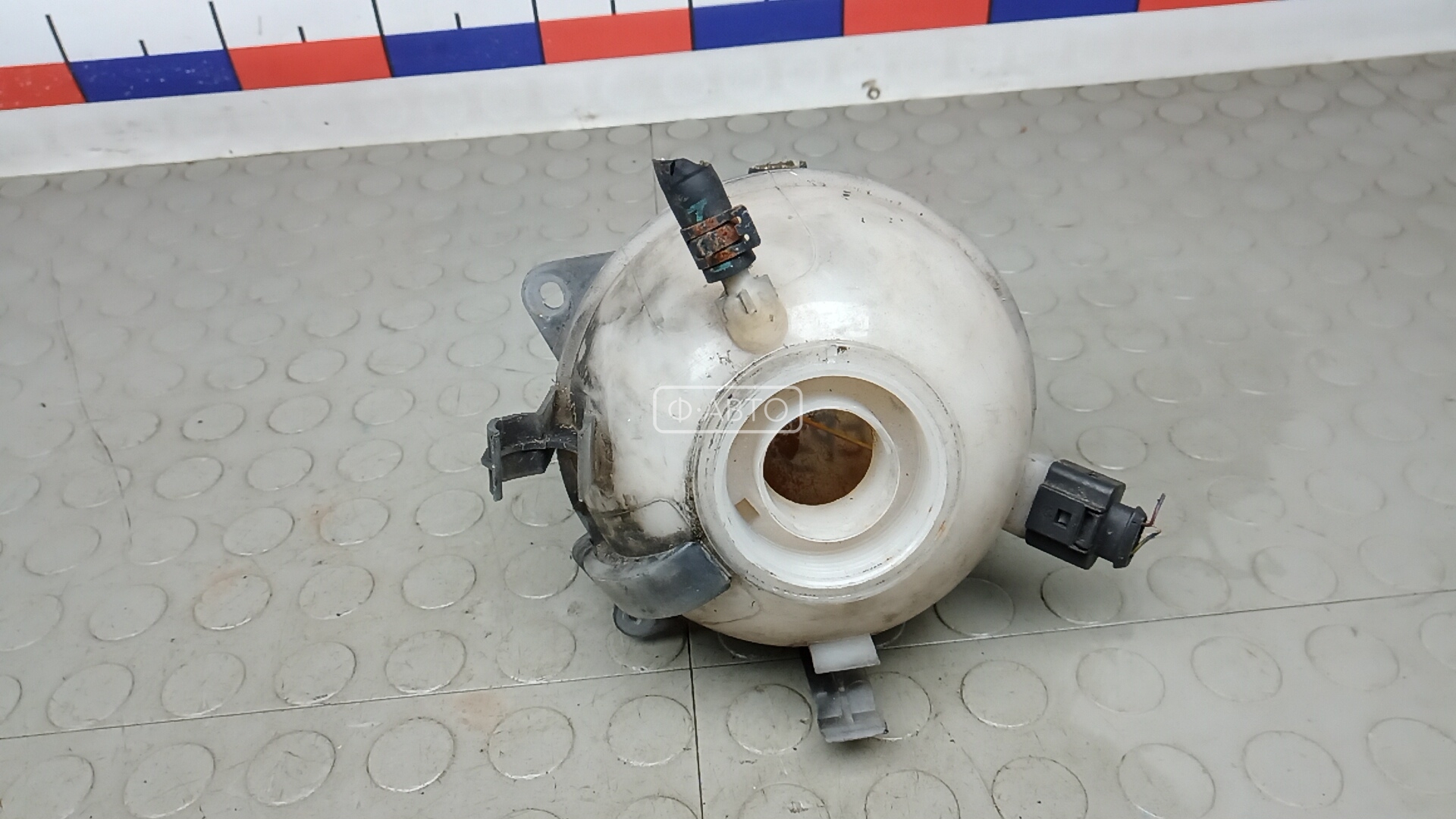 Бачок расширительный