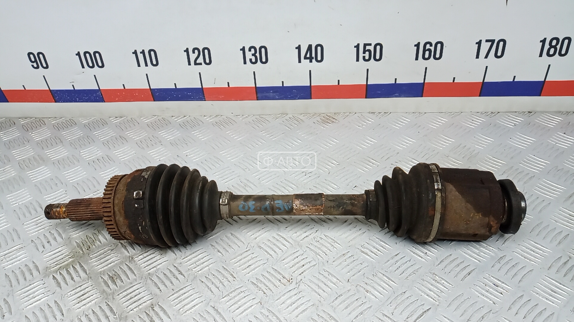 Привод передний правый