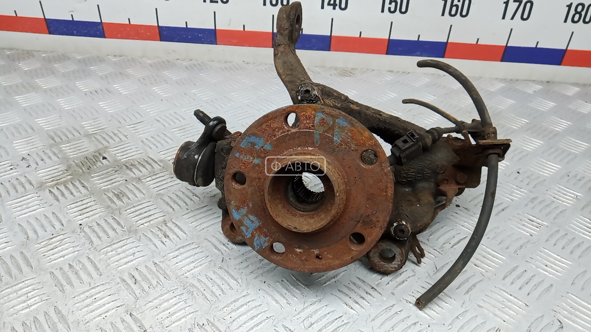 Ступица передняя правая