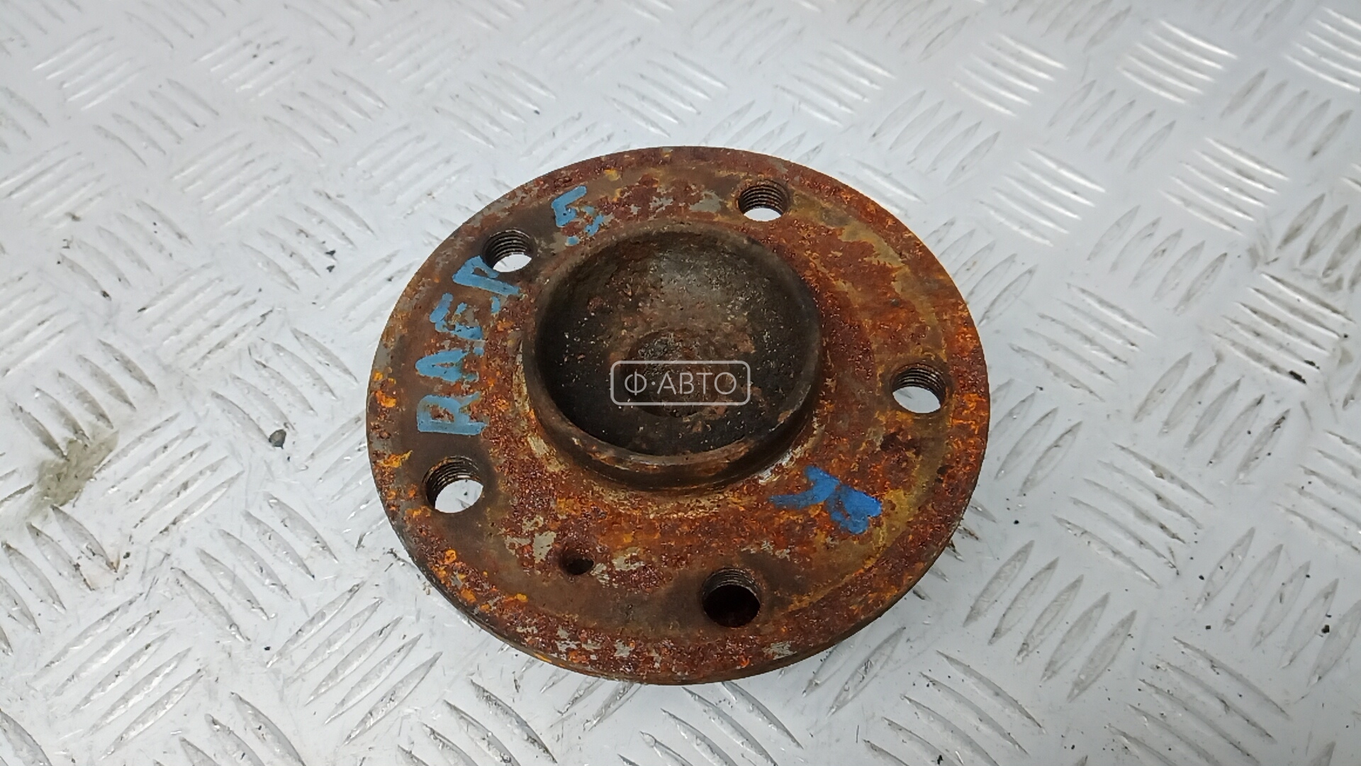Ступица задняя правая