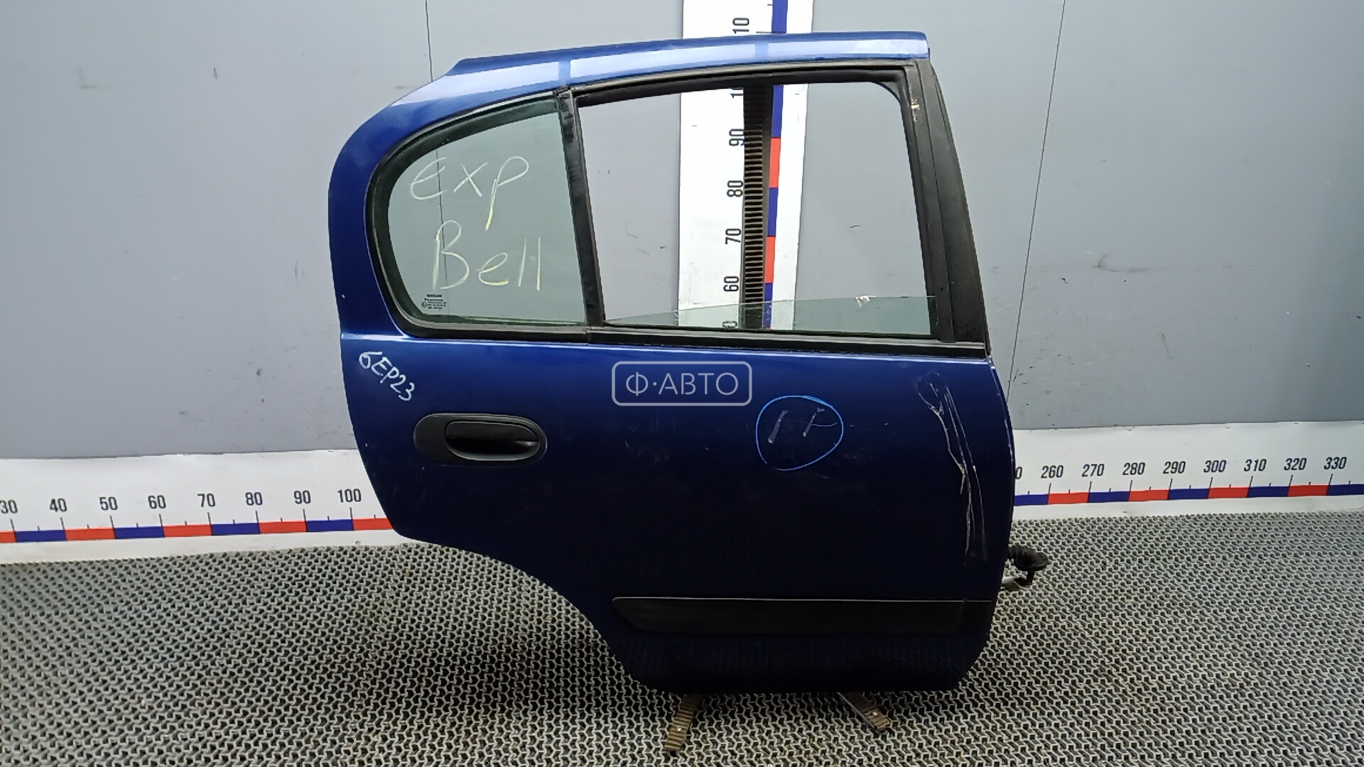 Дверь задняя правая