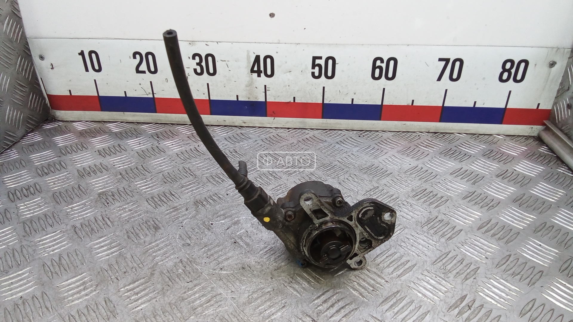 Насос вакуумный