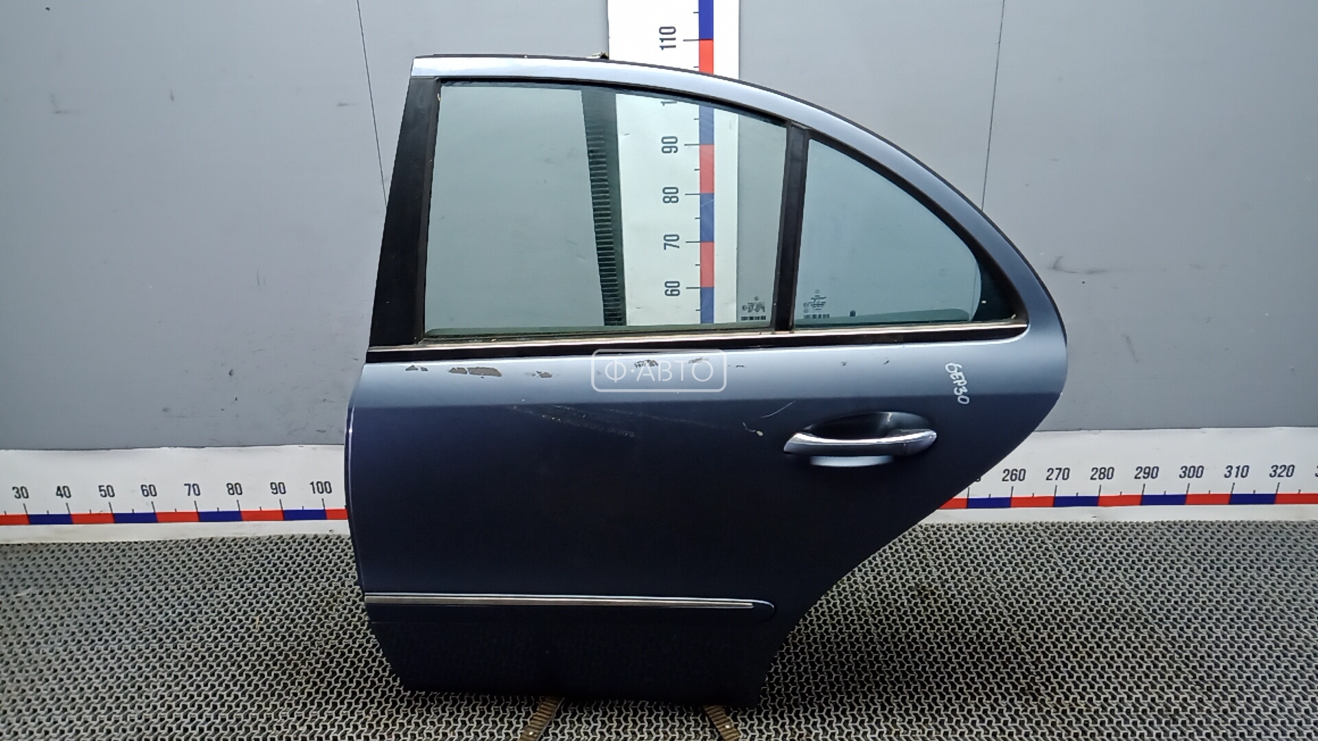 Дверь задняя левая