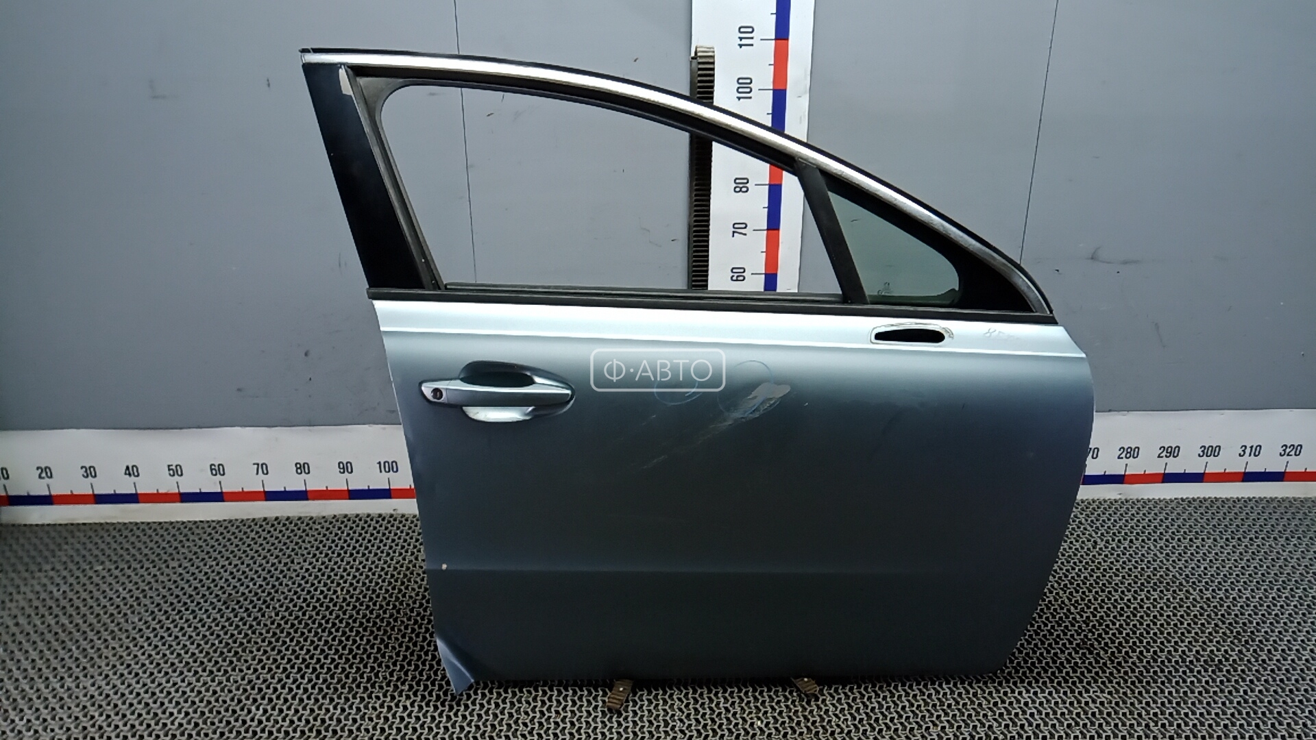 Дверь передняя правая