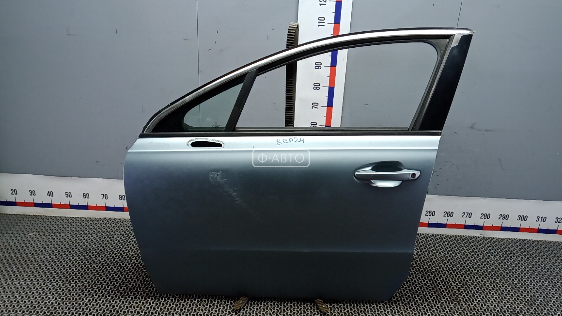 Дверь передняя левая