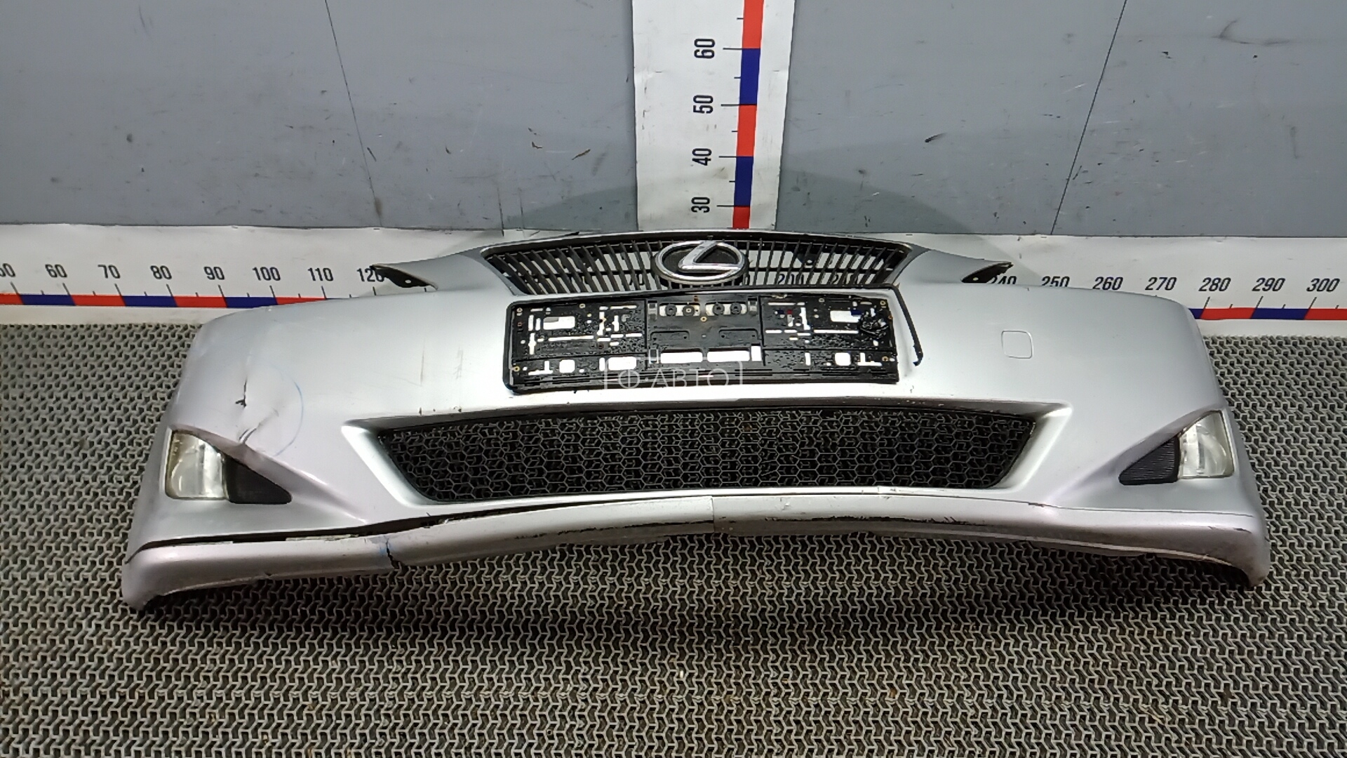 Бампер передний