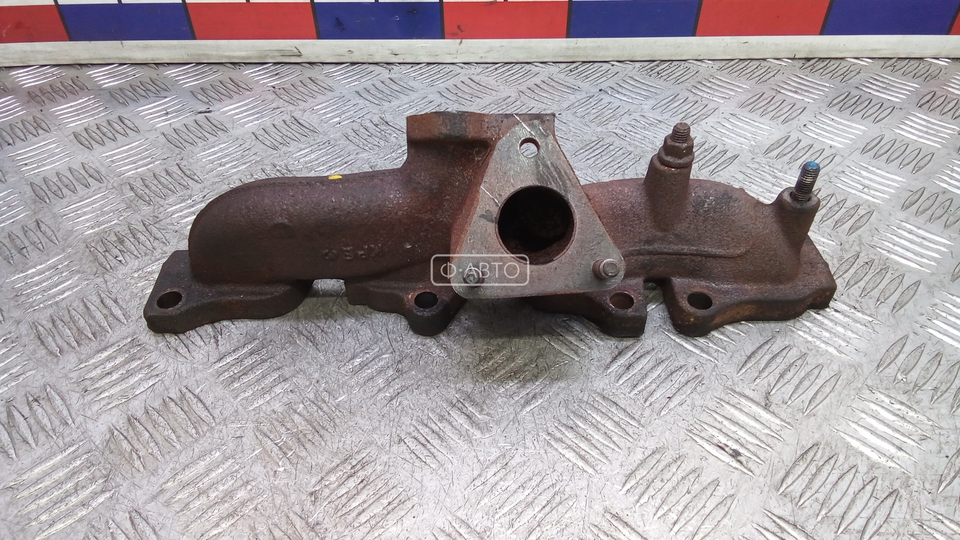 Выпускной коллектор дизельный