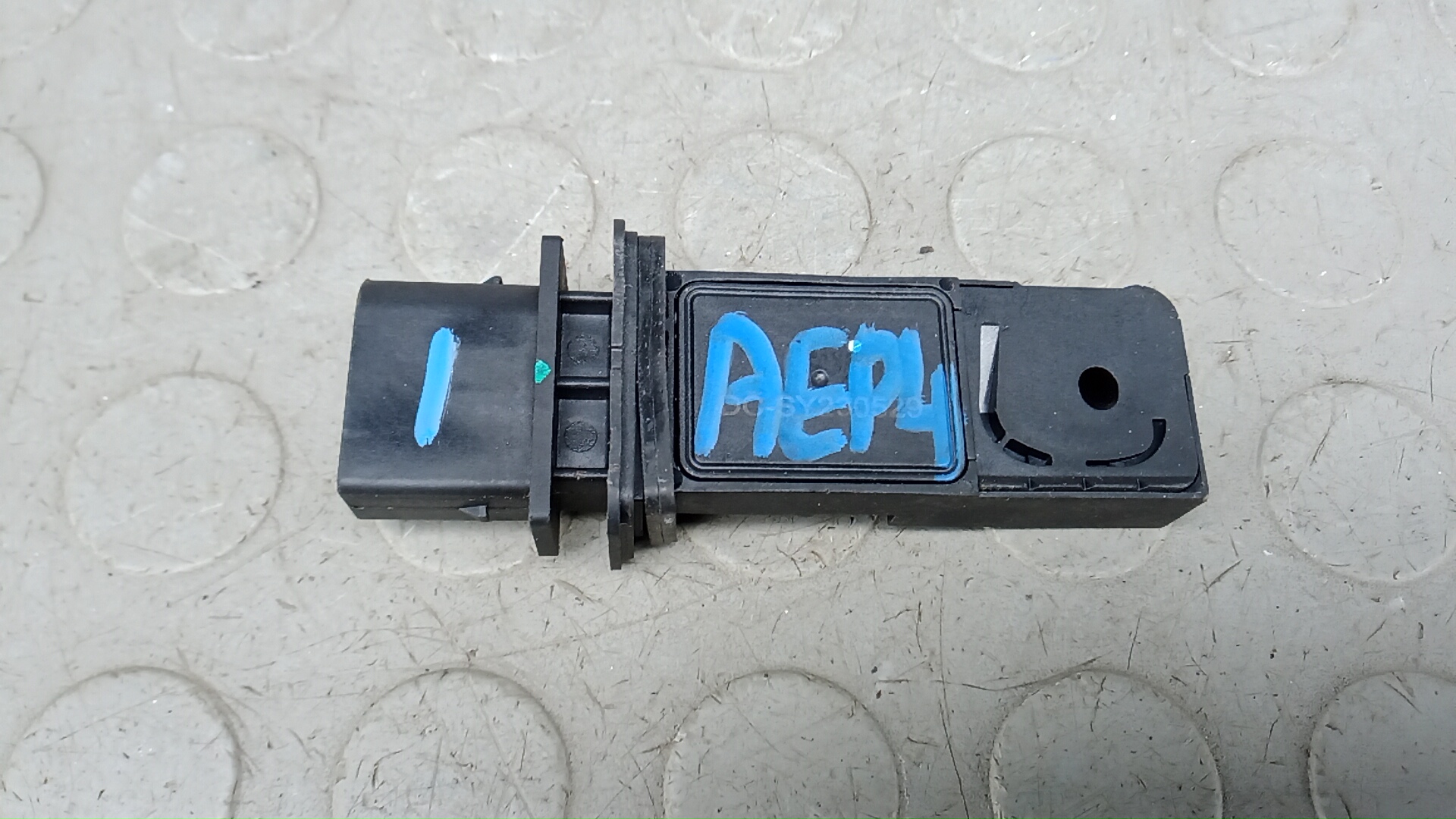 Расходомер воздуха дизельный MERCEDES BENZ E-CLASS W211