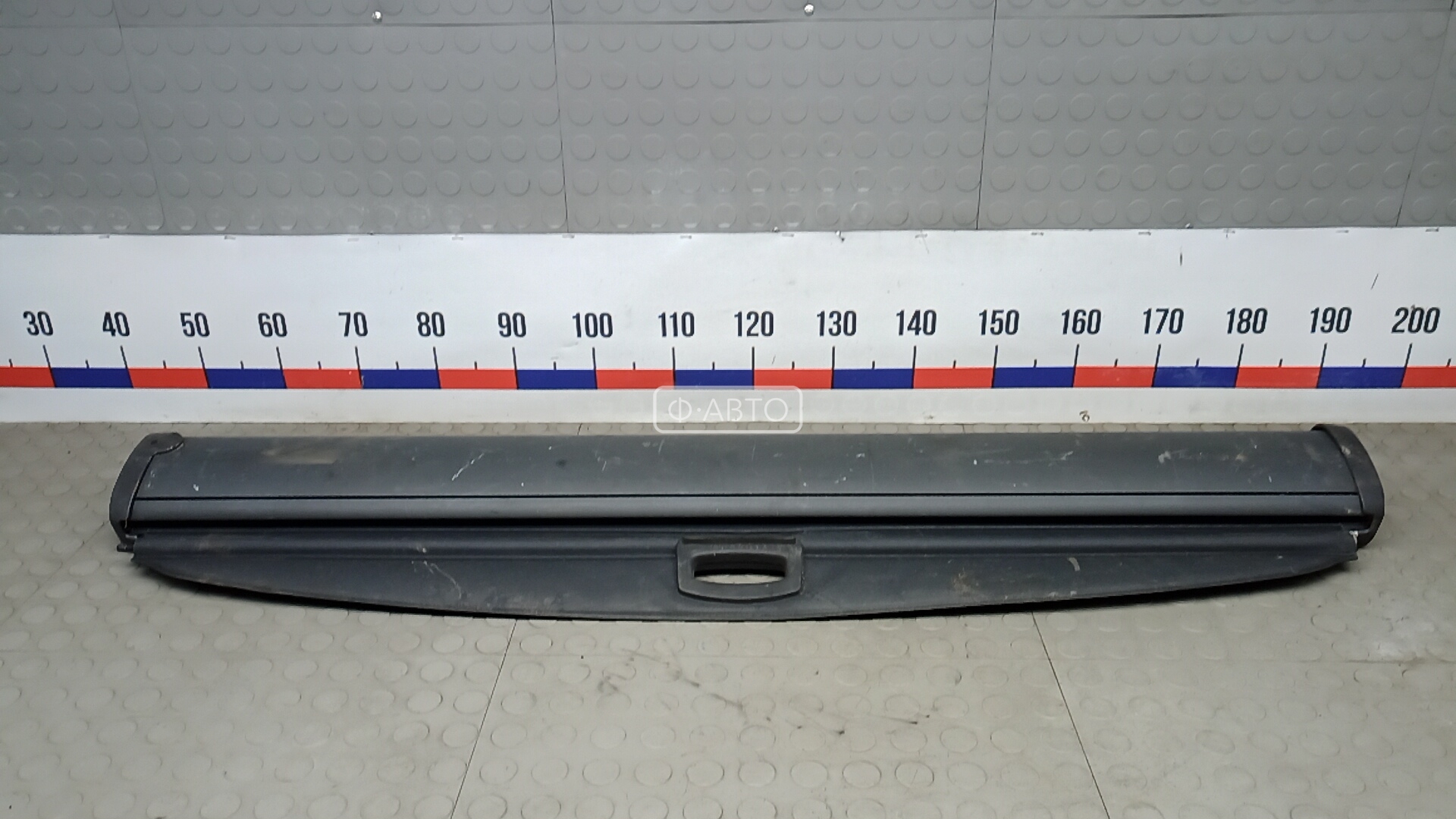 Шторка багажника