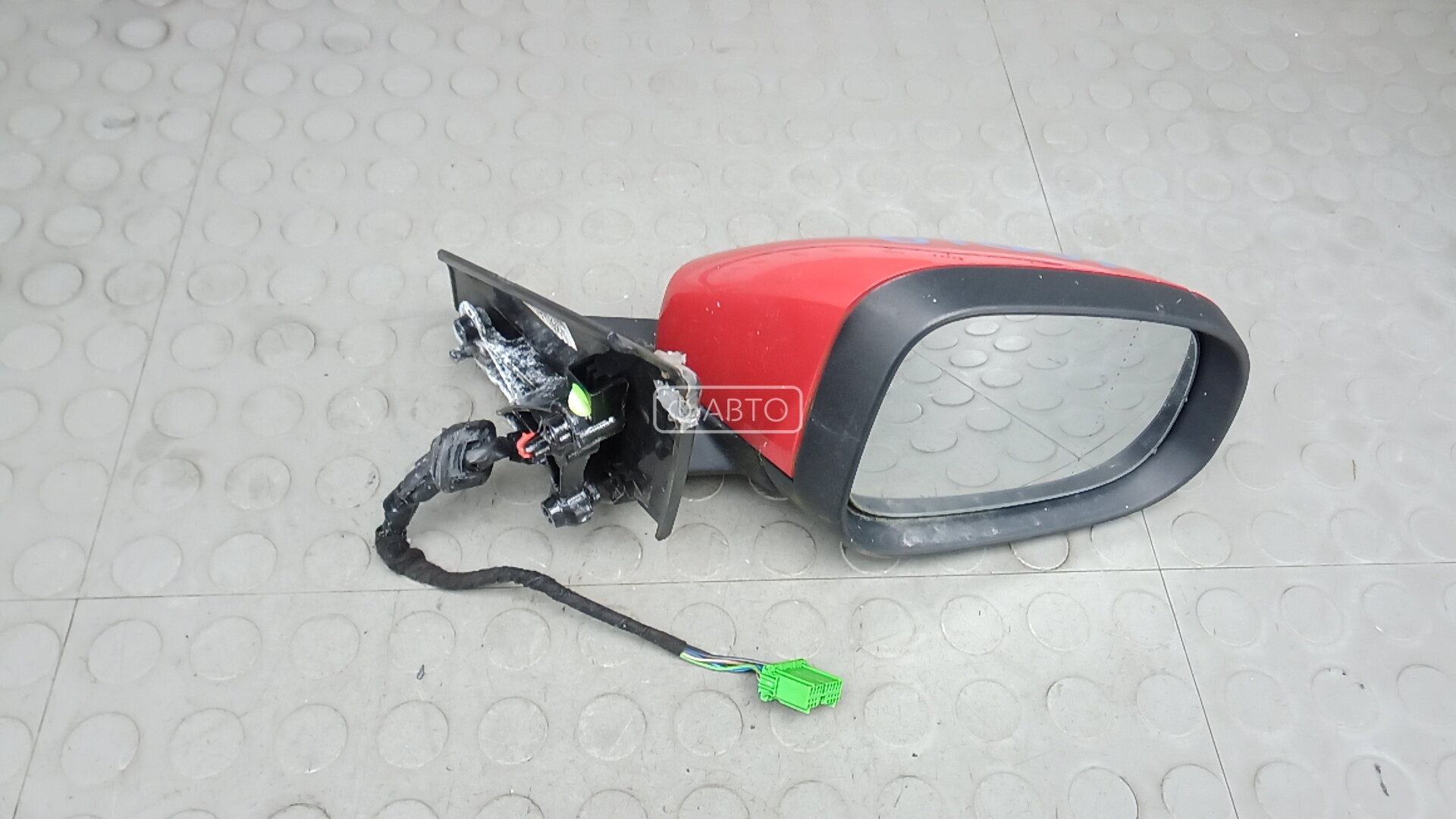 Зеркало наружное правое