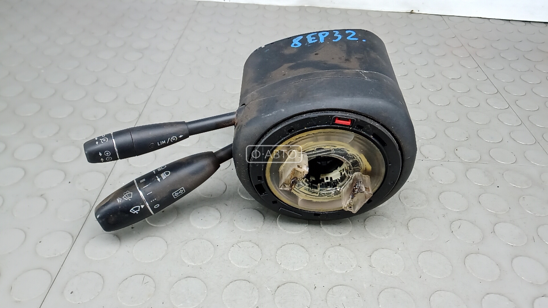 Переключатель поворотов и дворников (стрекоза)