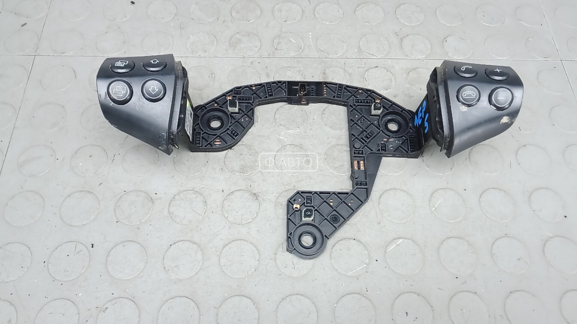 Кнопки руля