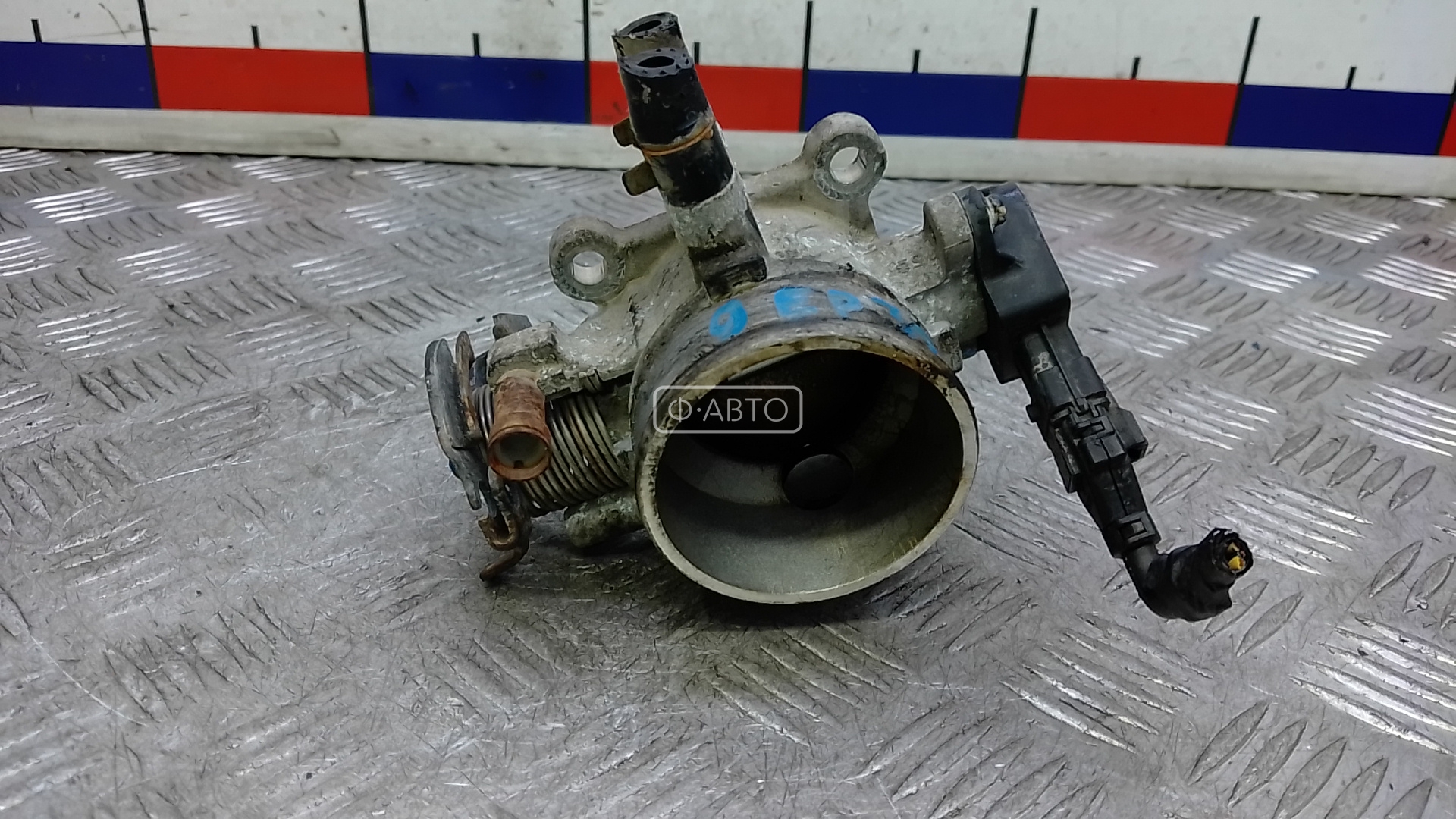 Дроссельная заслонка бензиновая