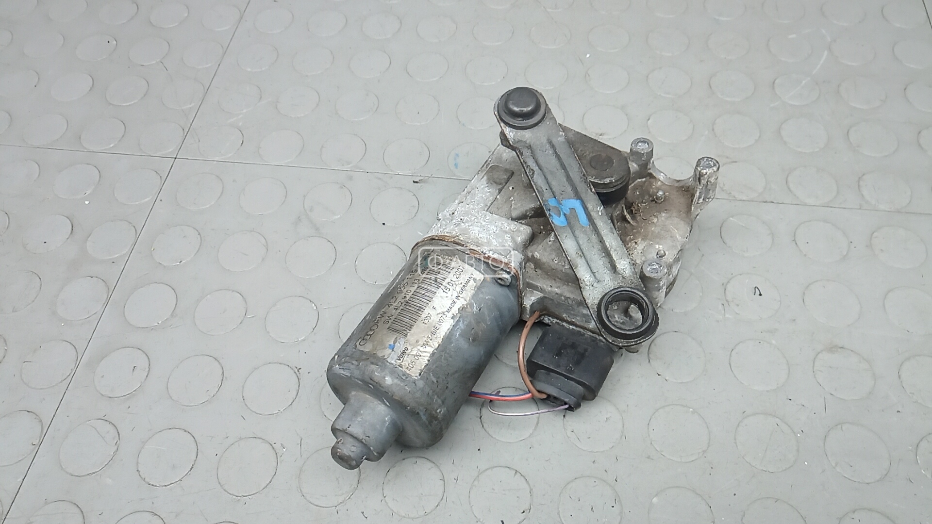 Мотор стеклоочистителя лобового стекла AUDI Q7