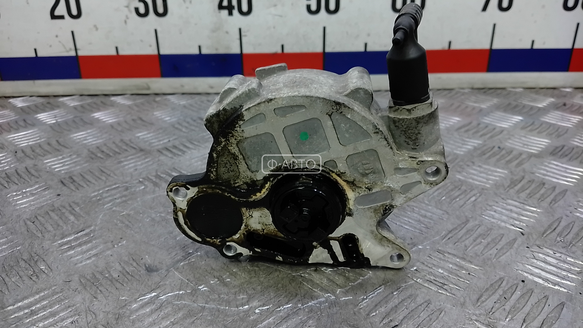 Насос вакуумный