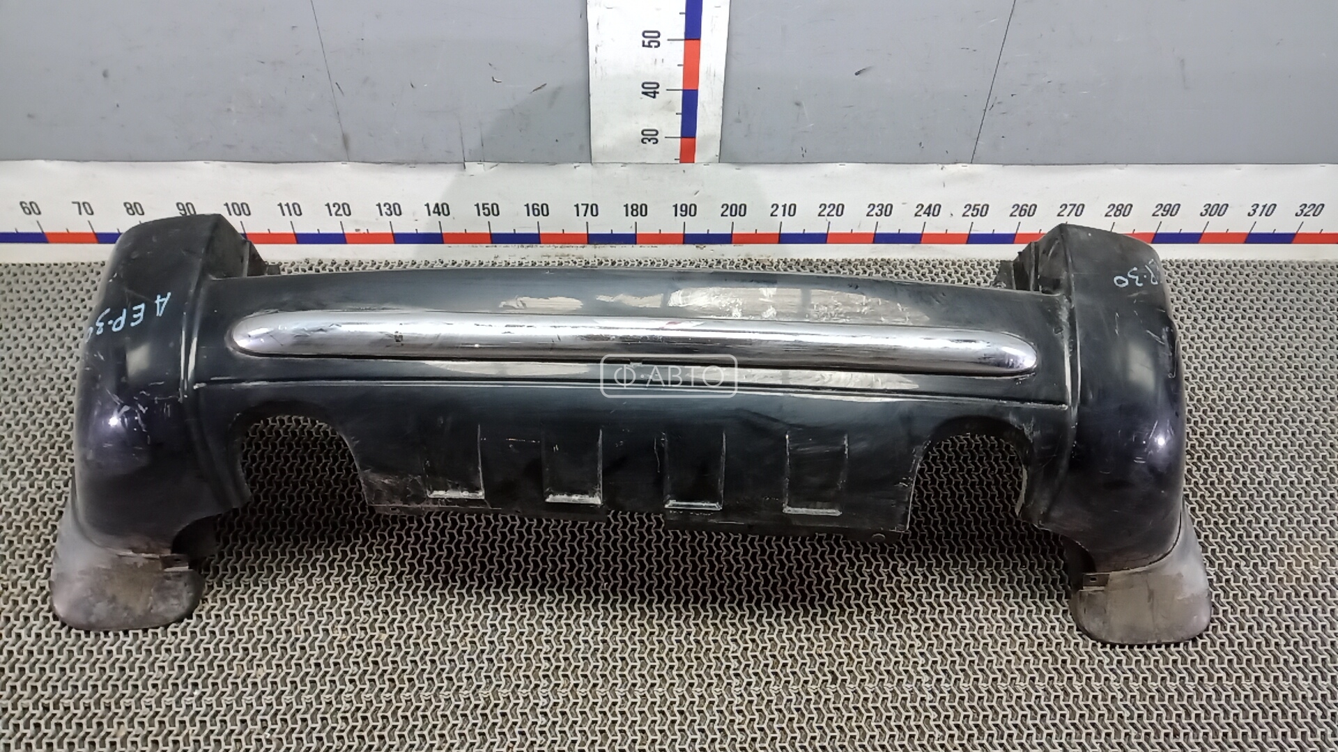 Бампер задний