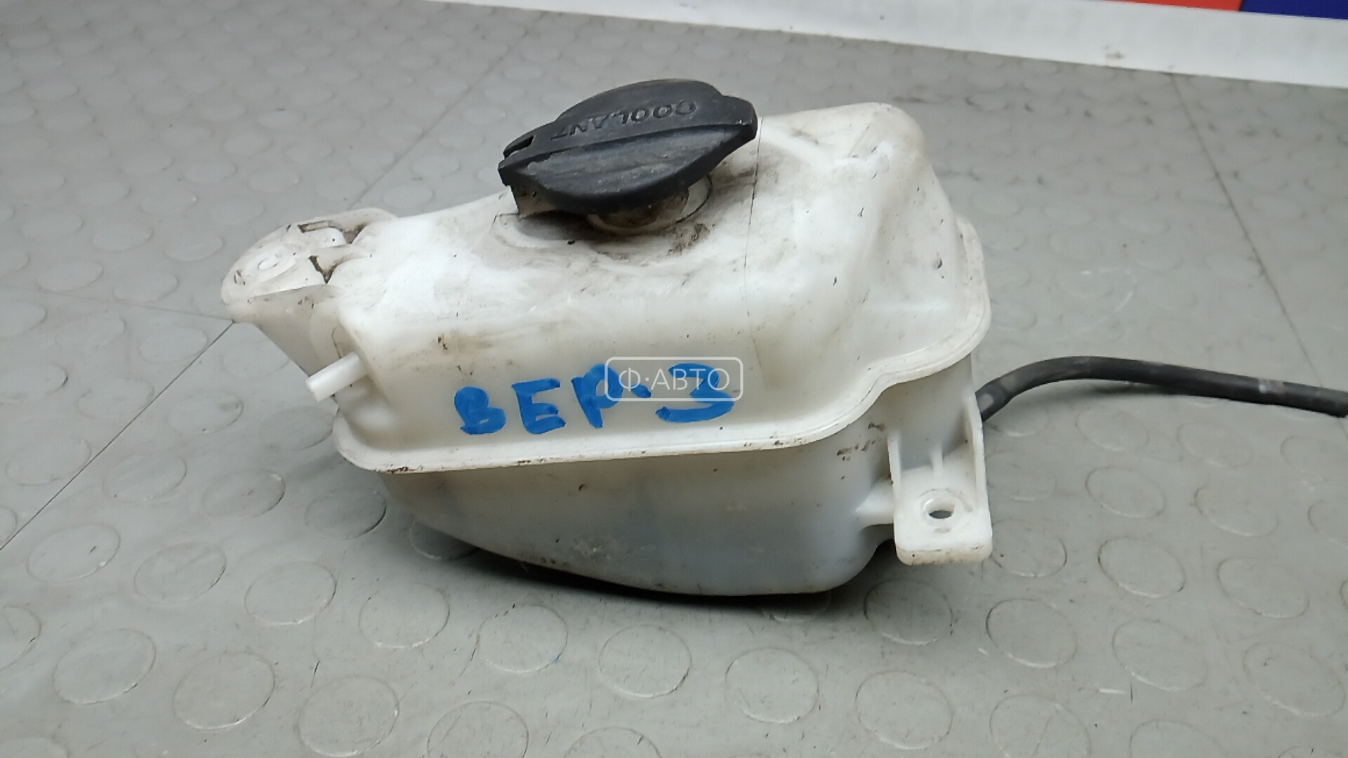 Бачок расширительный