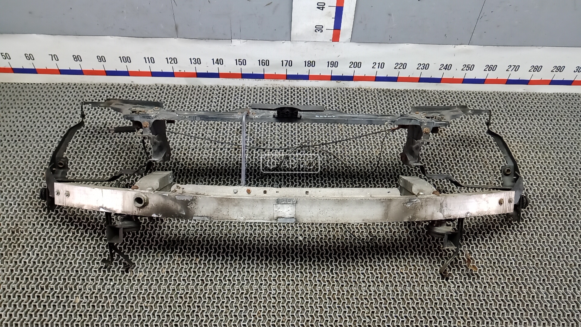 Передняя панель крепления облицовки (телевизор)