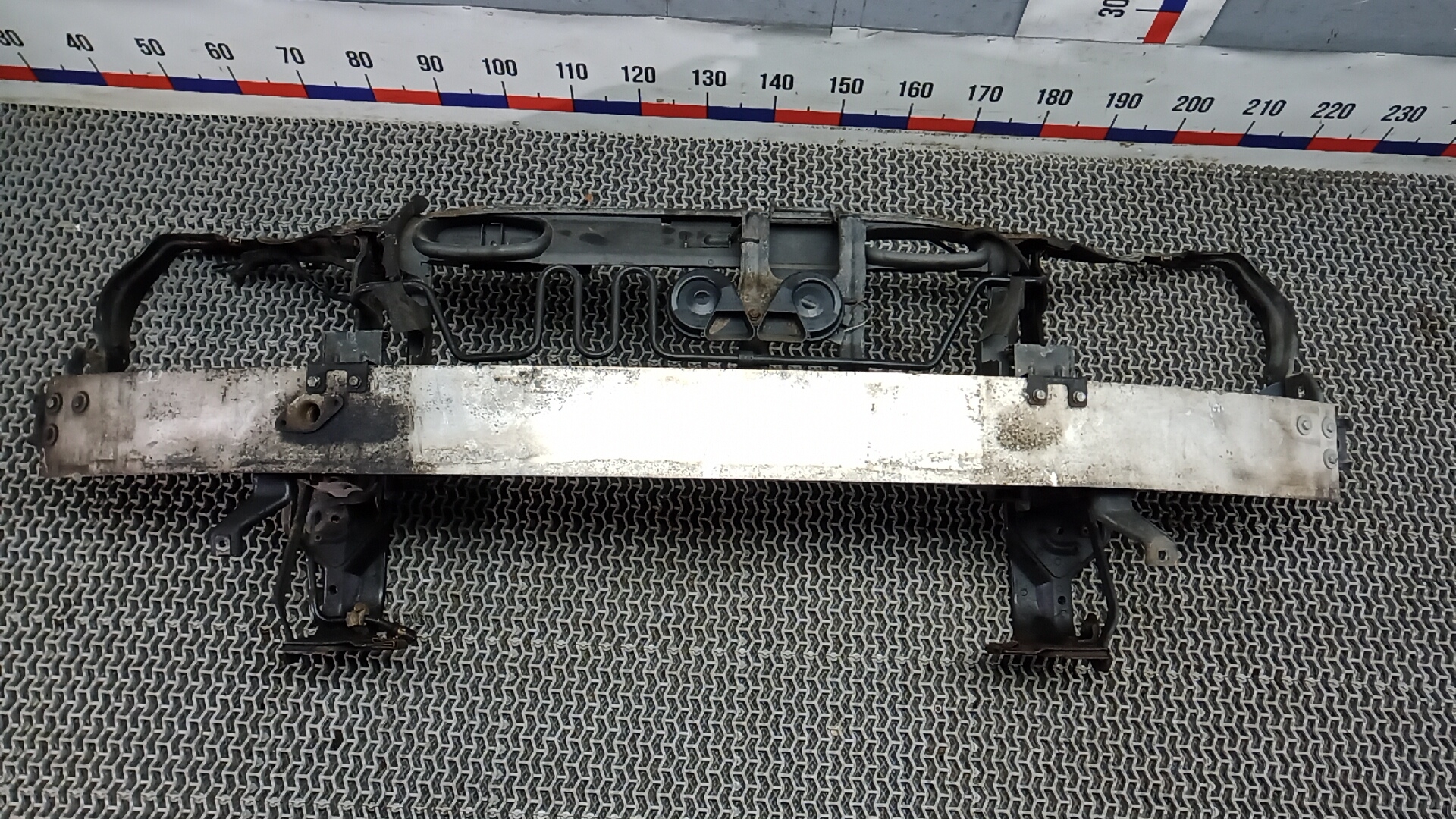 Передняя панель крепления облицовки (телевизор)