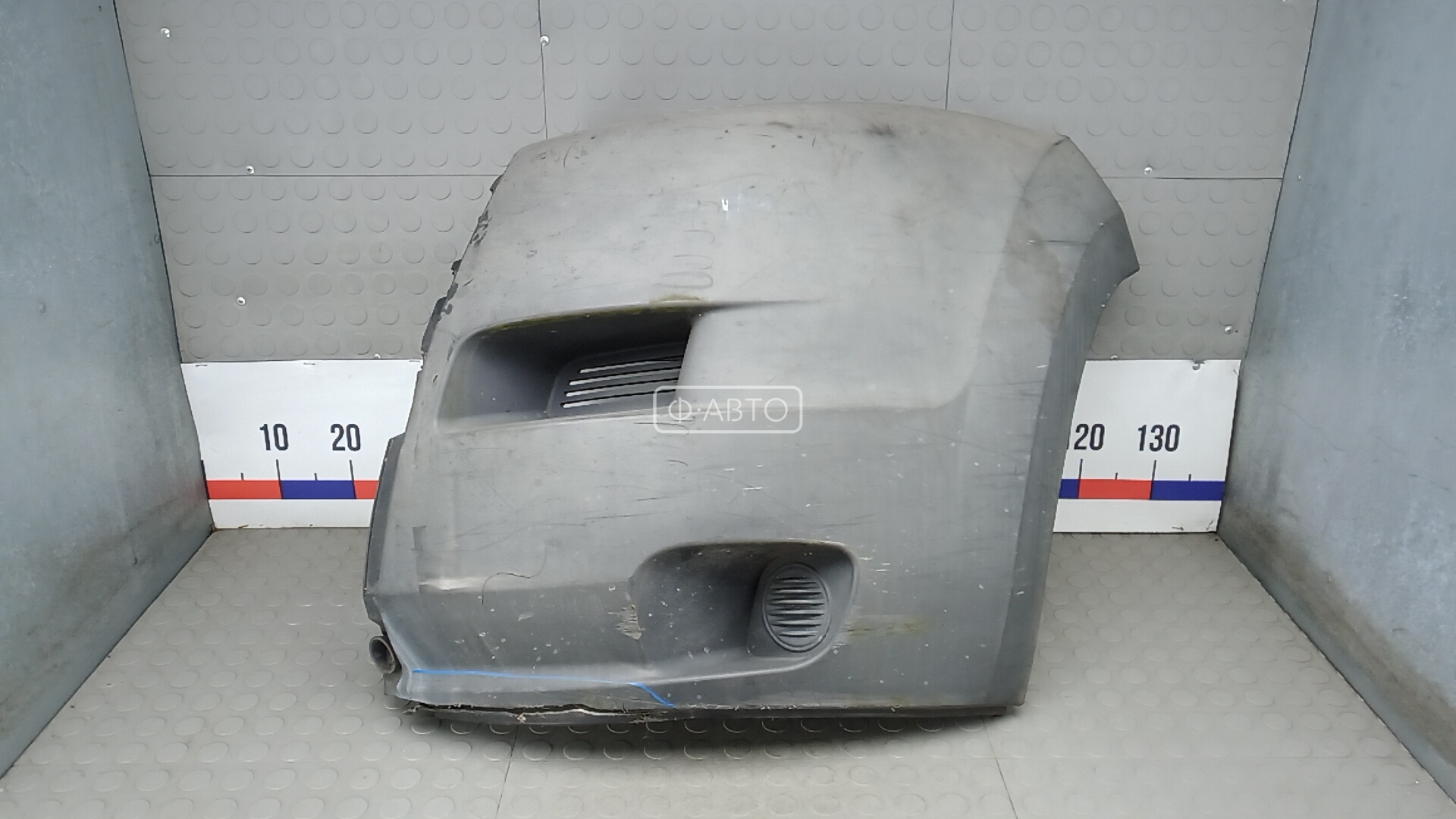 Клык бампера передний левый