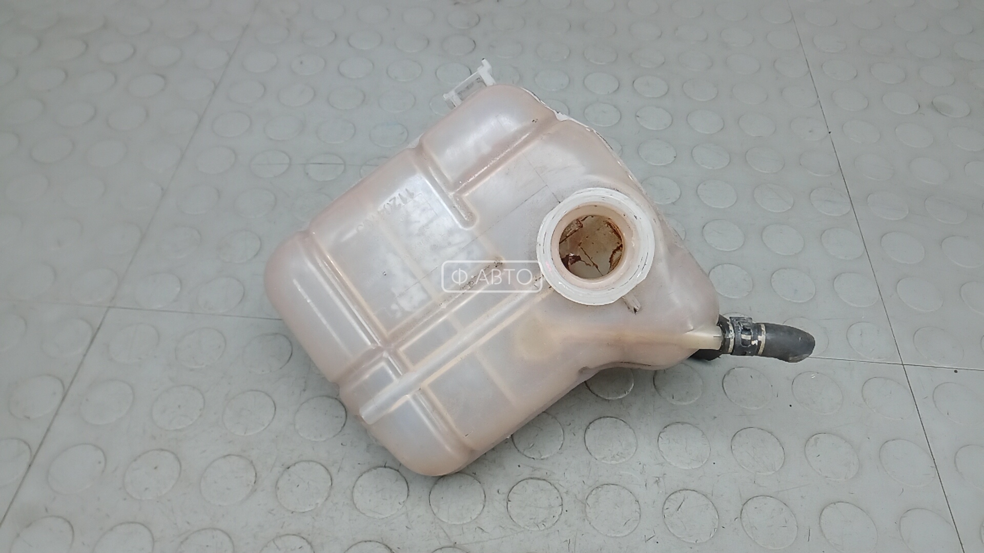 Бачок расширительный