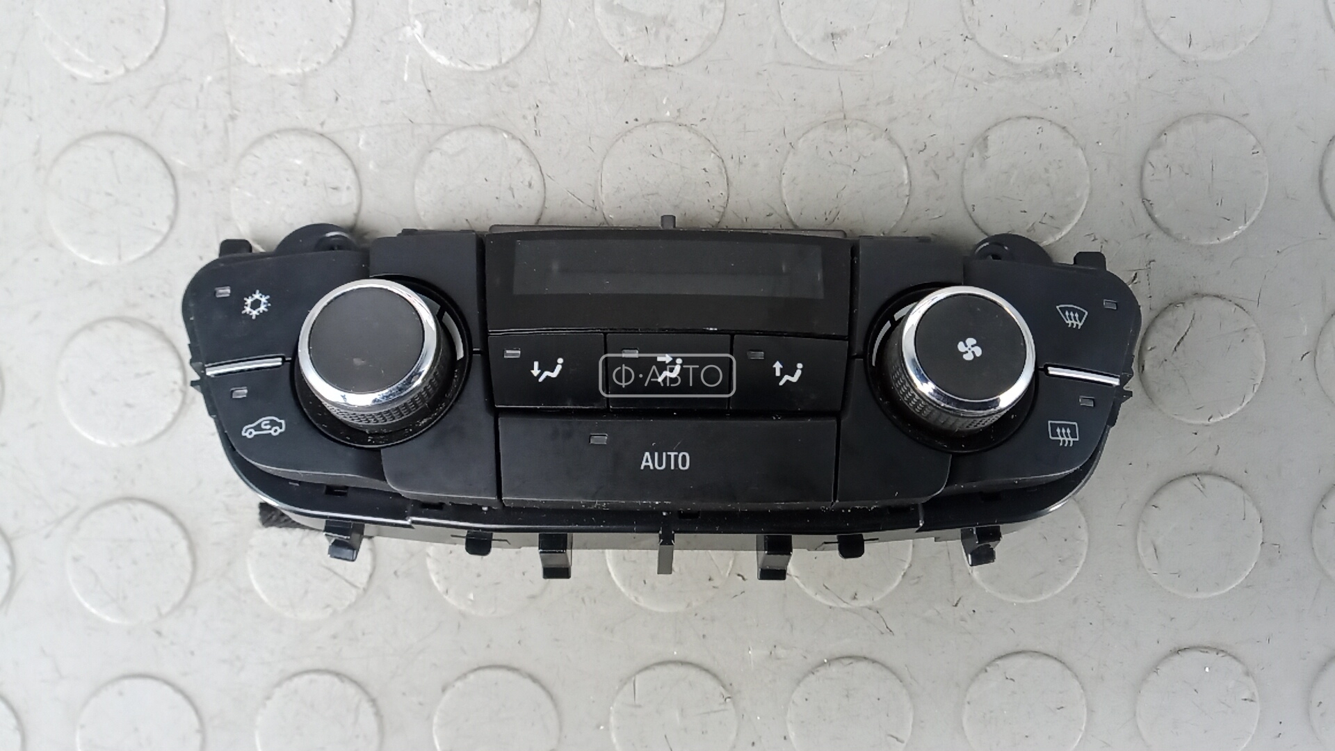 Блок управления печки и климат-контроля