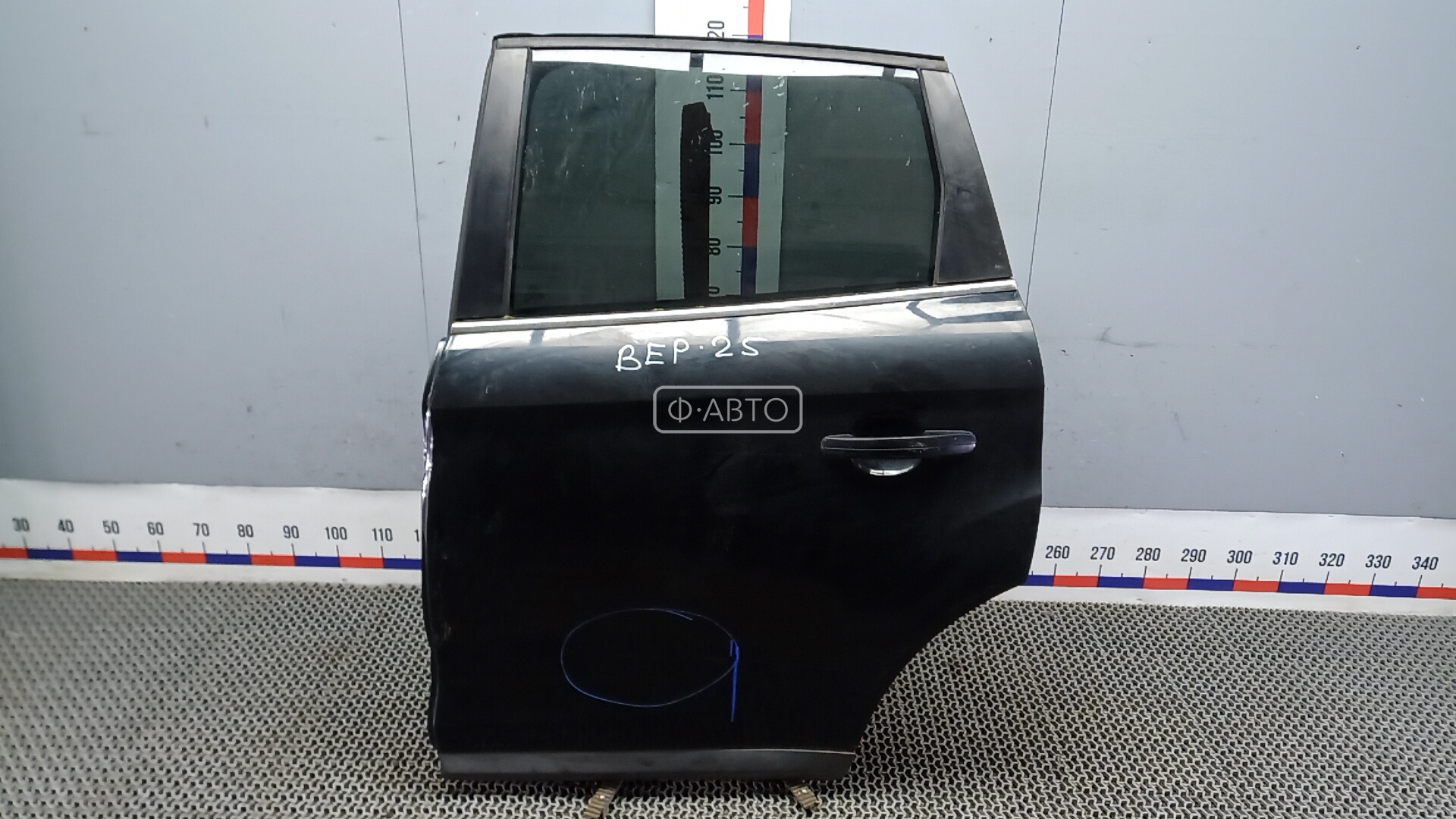 Дверь задняя левая