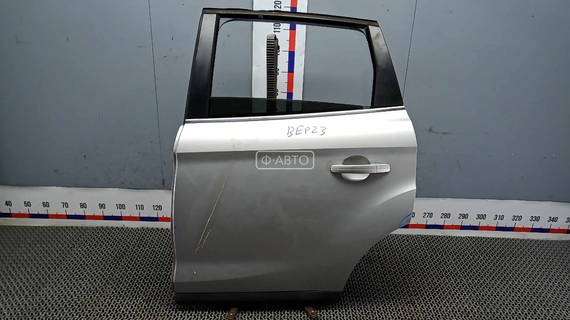 Дверь задняя левая