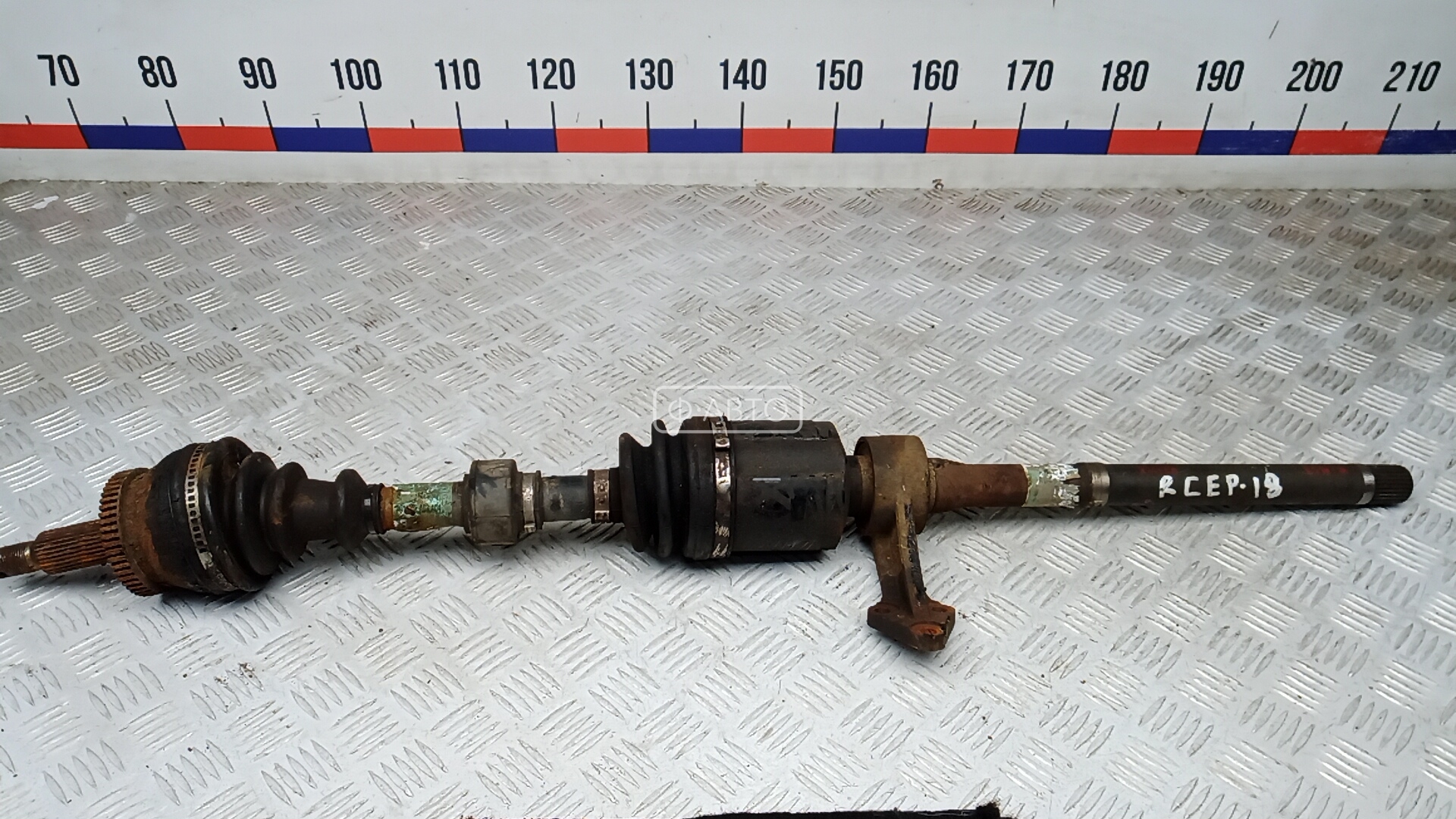 Привод передний правый