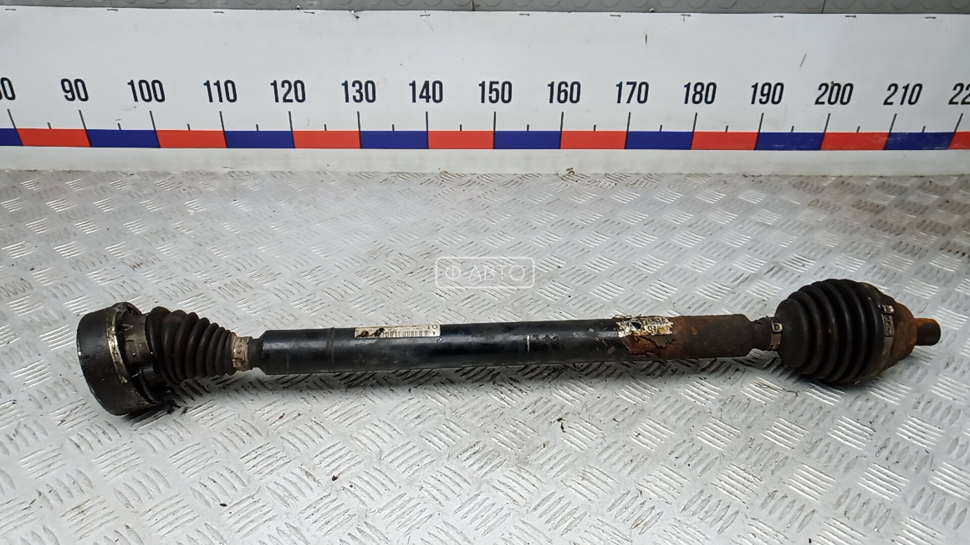 Привод передний правый