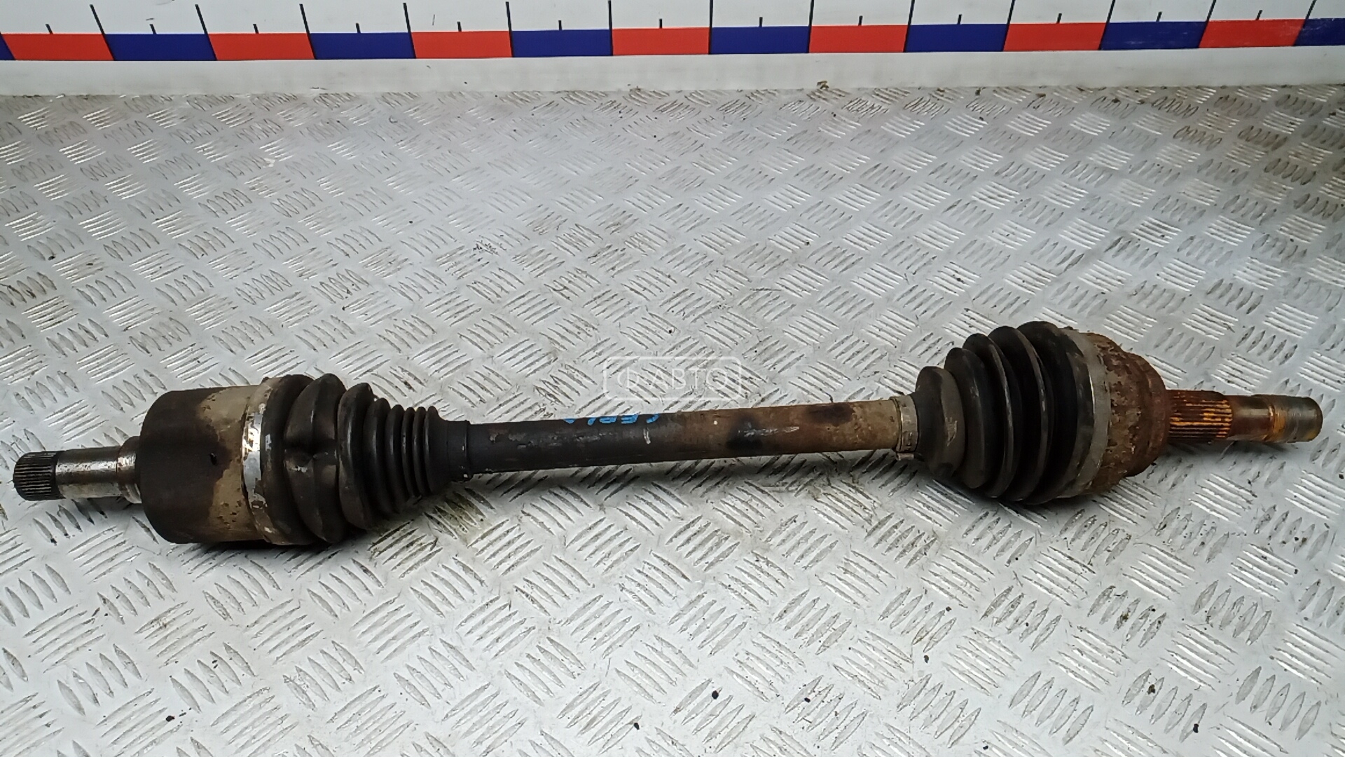 Привод передний левый