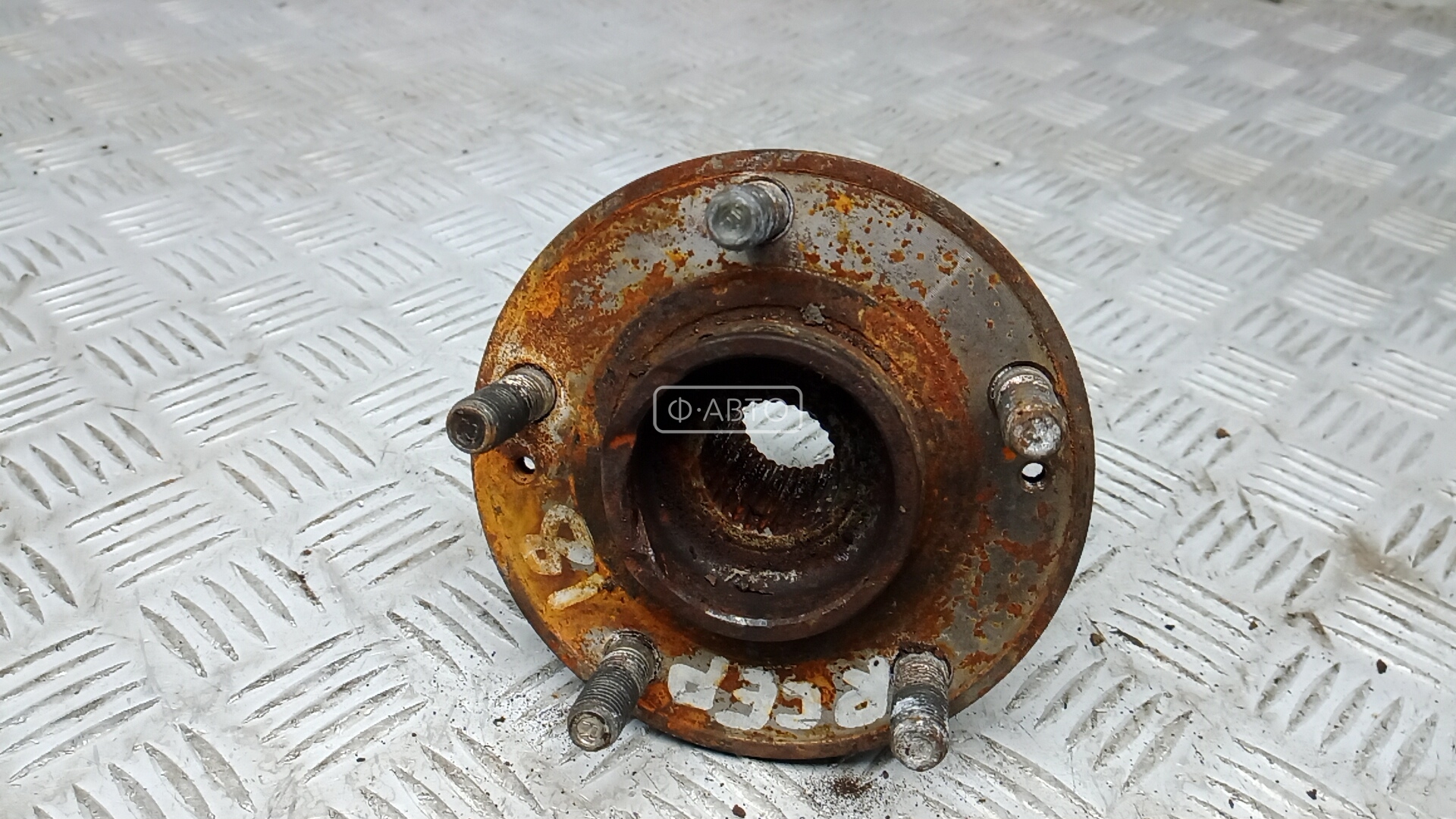 Ступица задняя правая