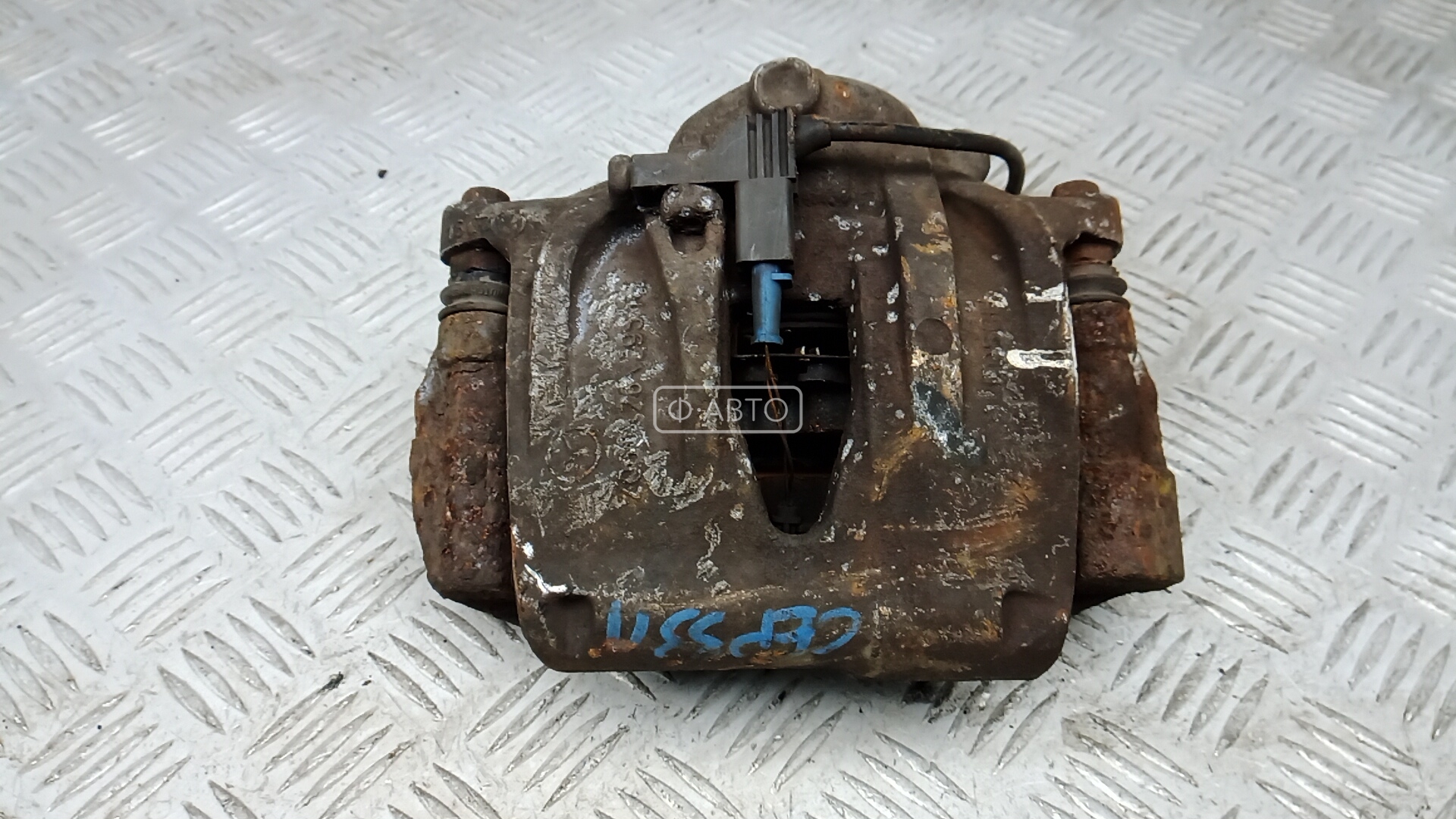 Суппорт тормозной передний правый