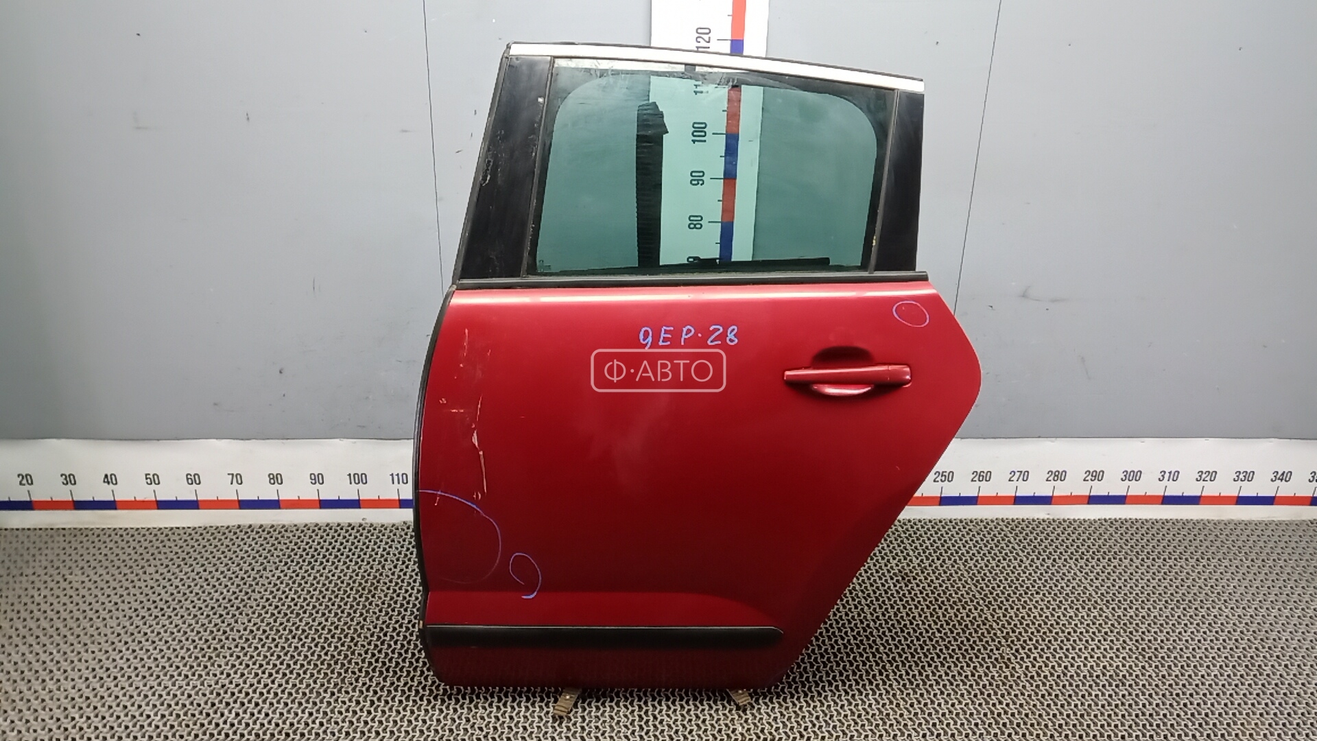 Дверь задняя левая