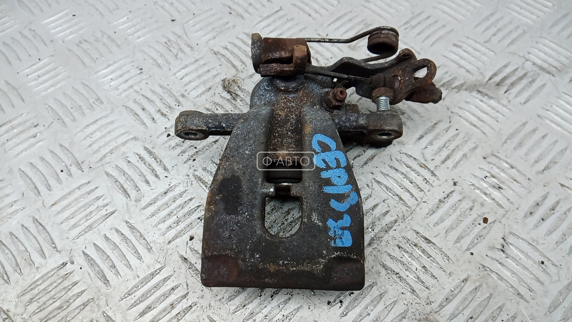 Суппорт тормозной задний правый