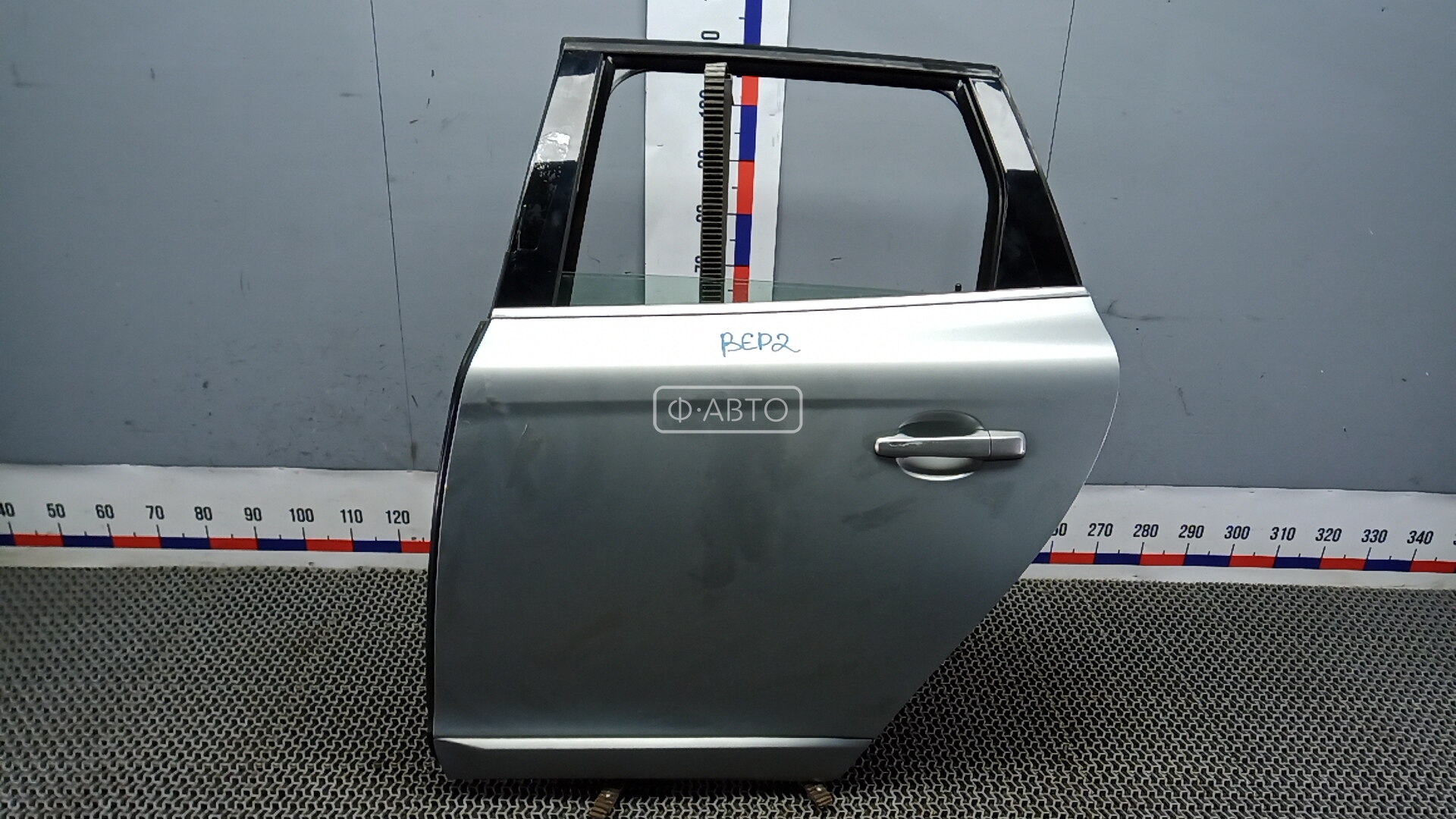 Дверь задняя левая