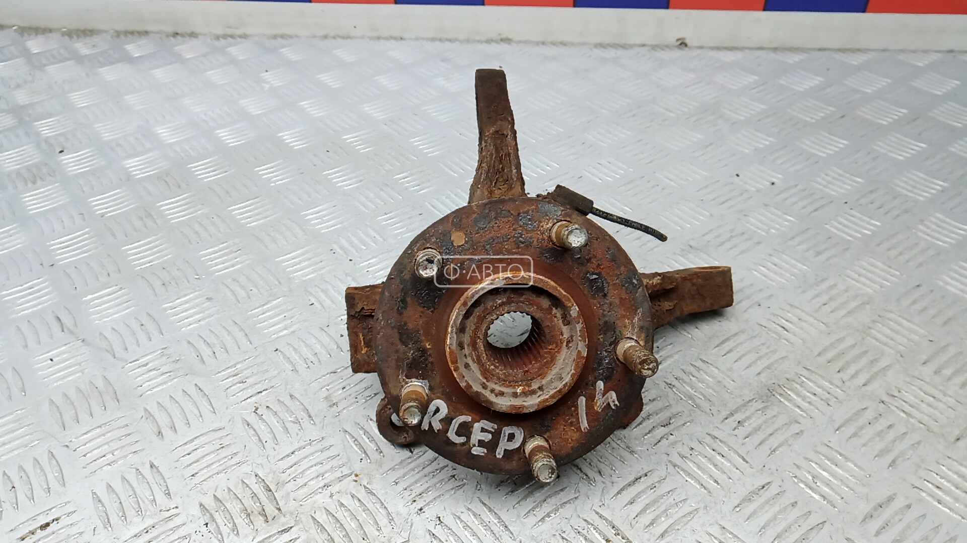 Ступица передняя правая