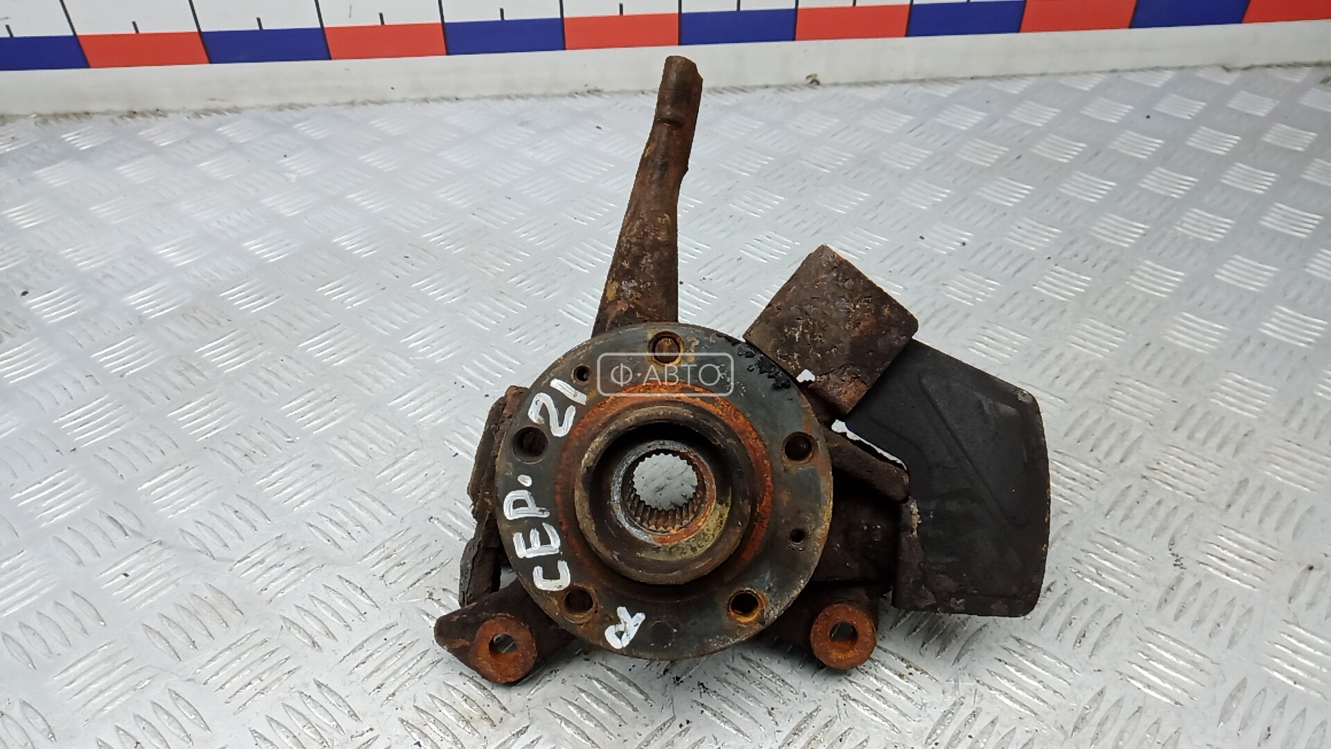 Ступица передняя правая