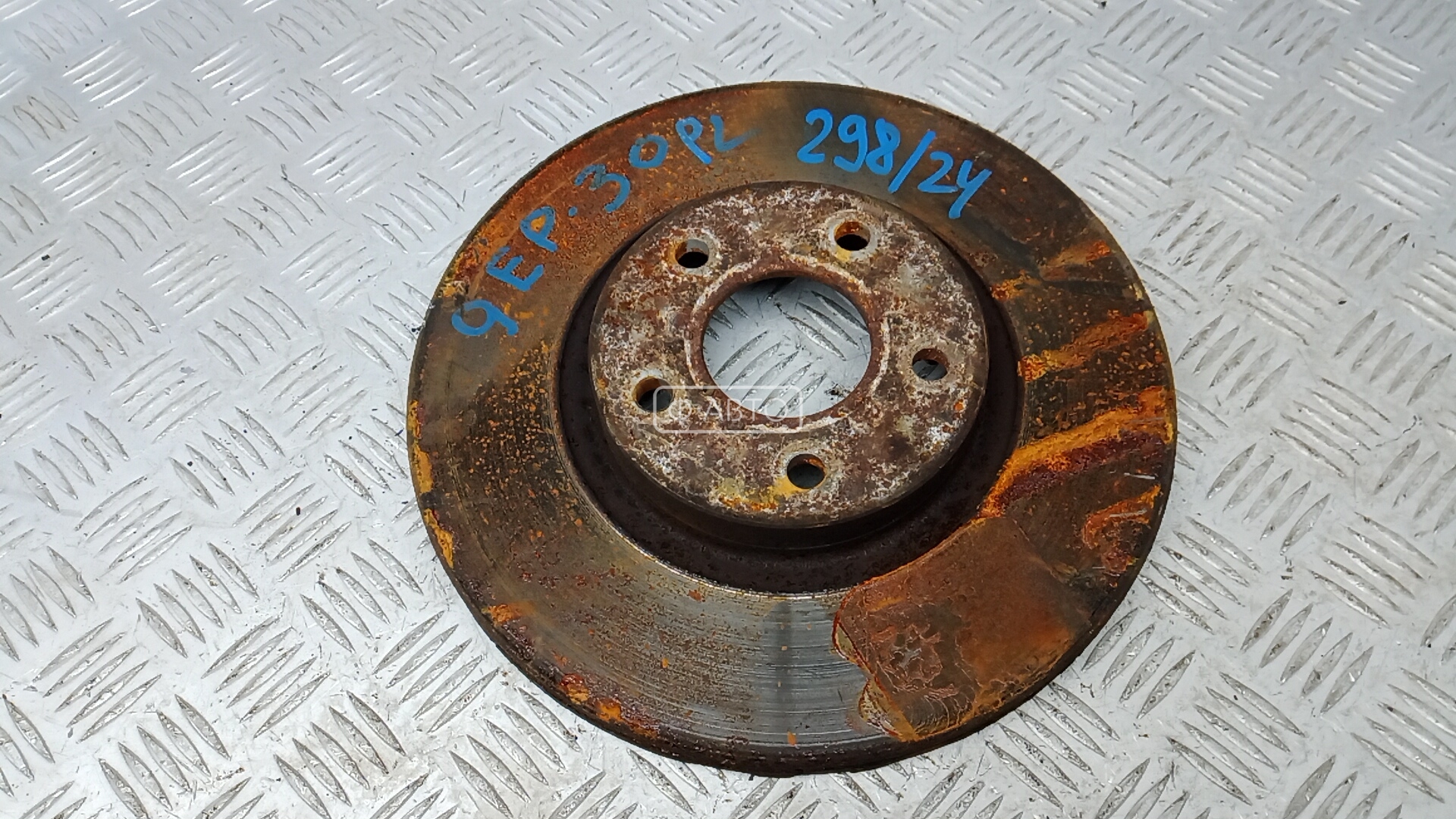 Диск тормозной передний