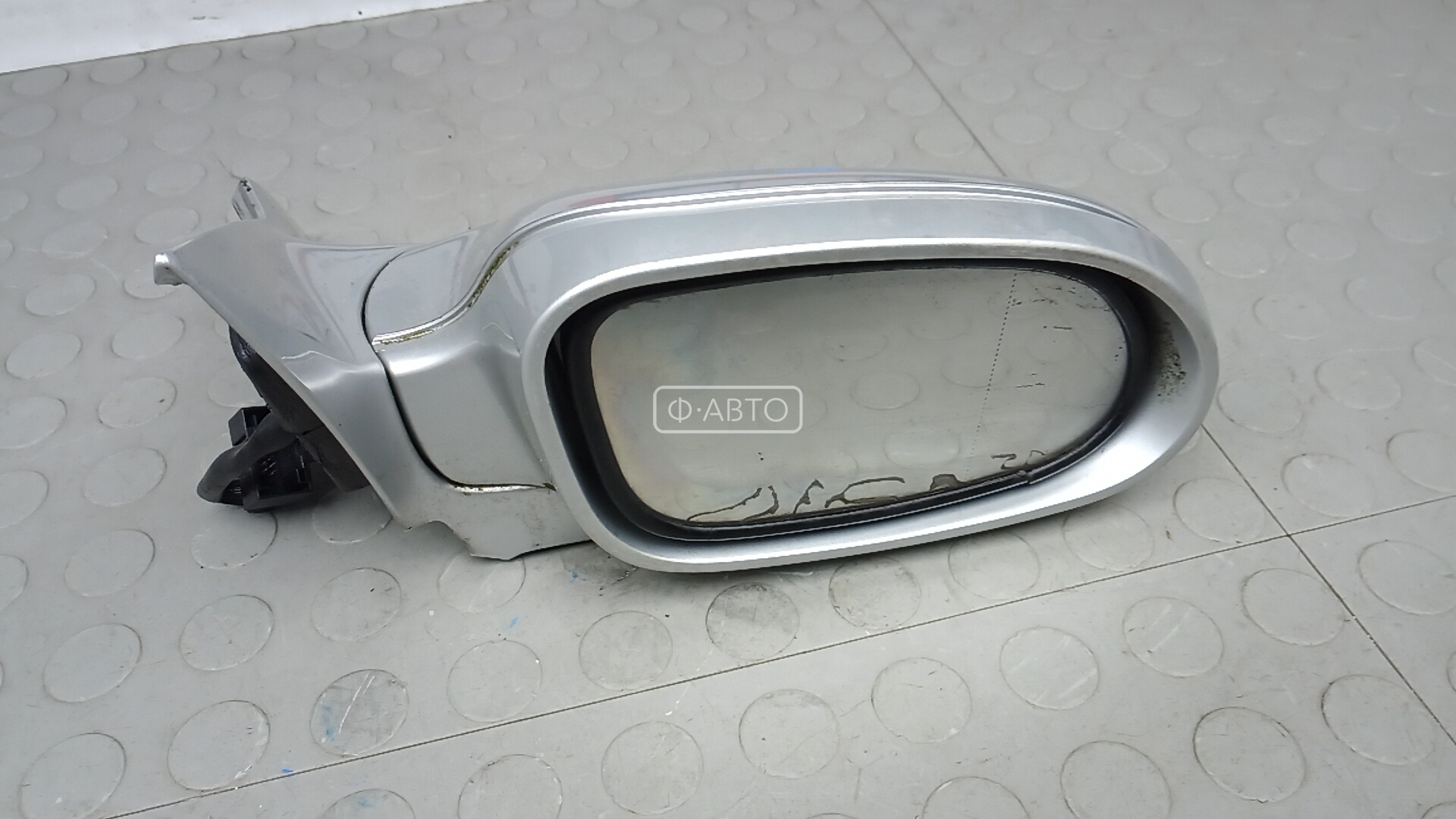Зеркало наружное правое