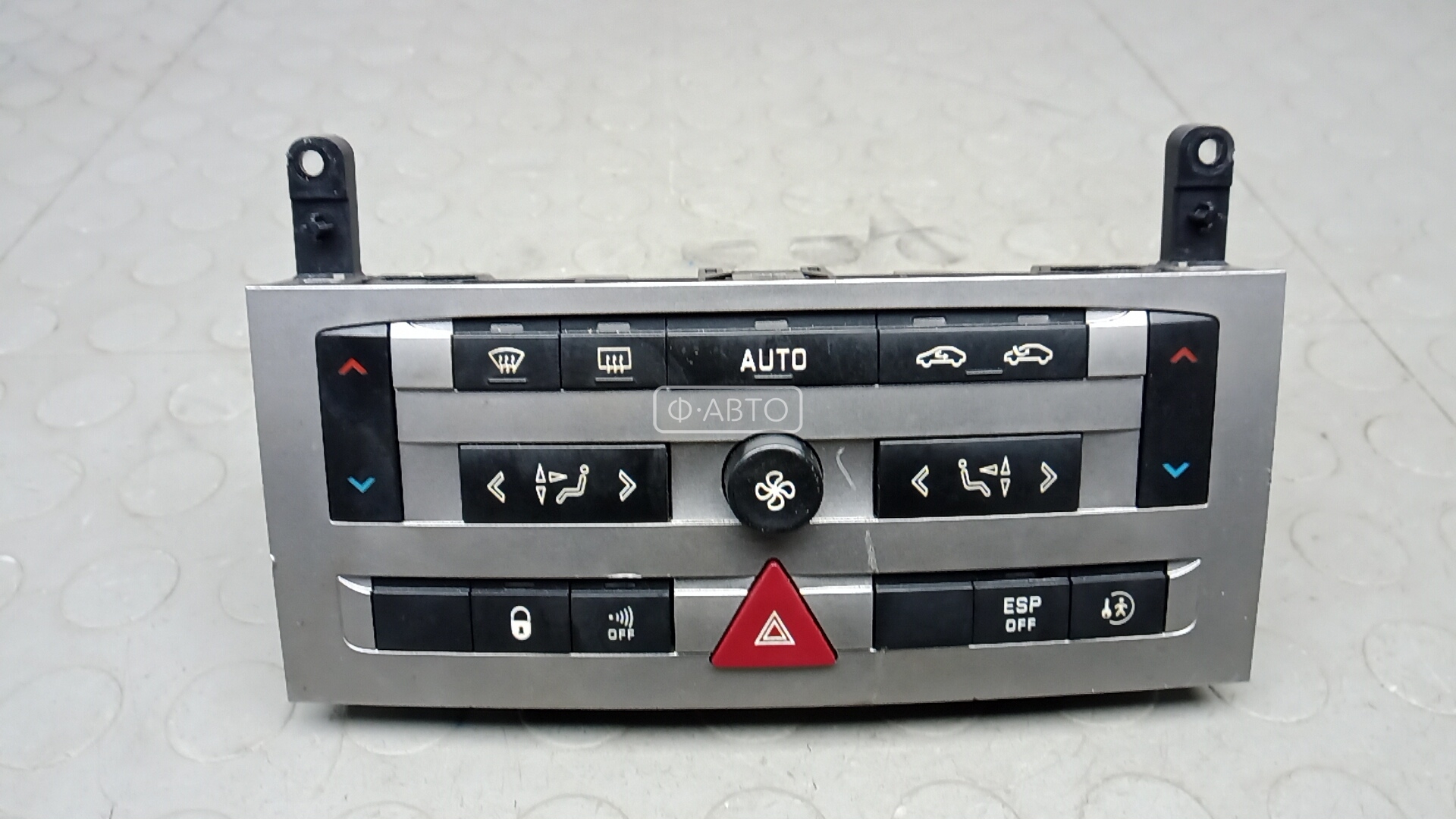 Блок управления печки и климат-контроля